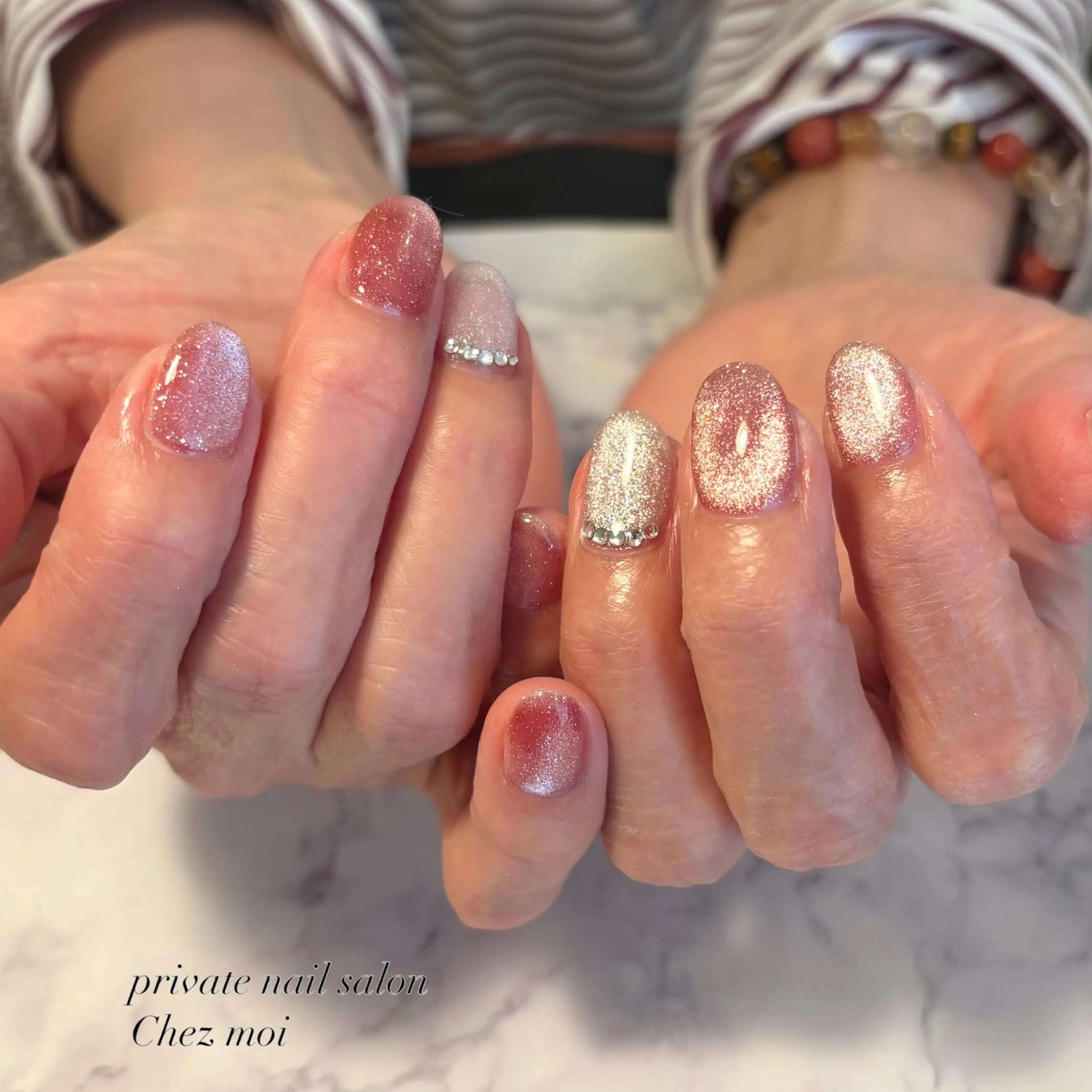 ネイル フラッシュネイル フラッシュマグ マグネットネイル KOMINE TOMOKOのネイルデザイン