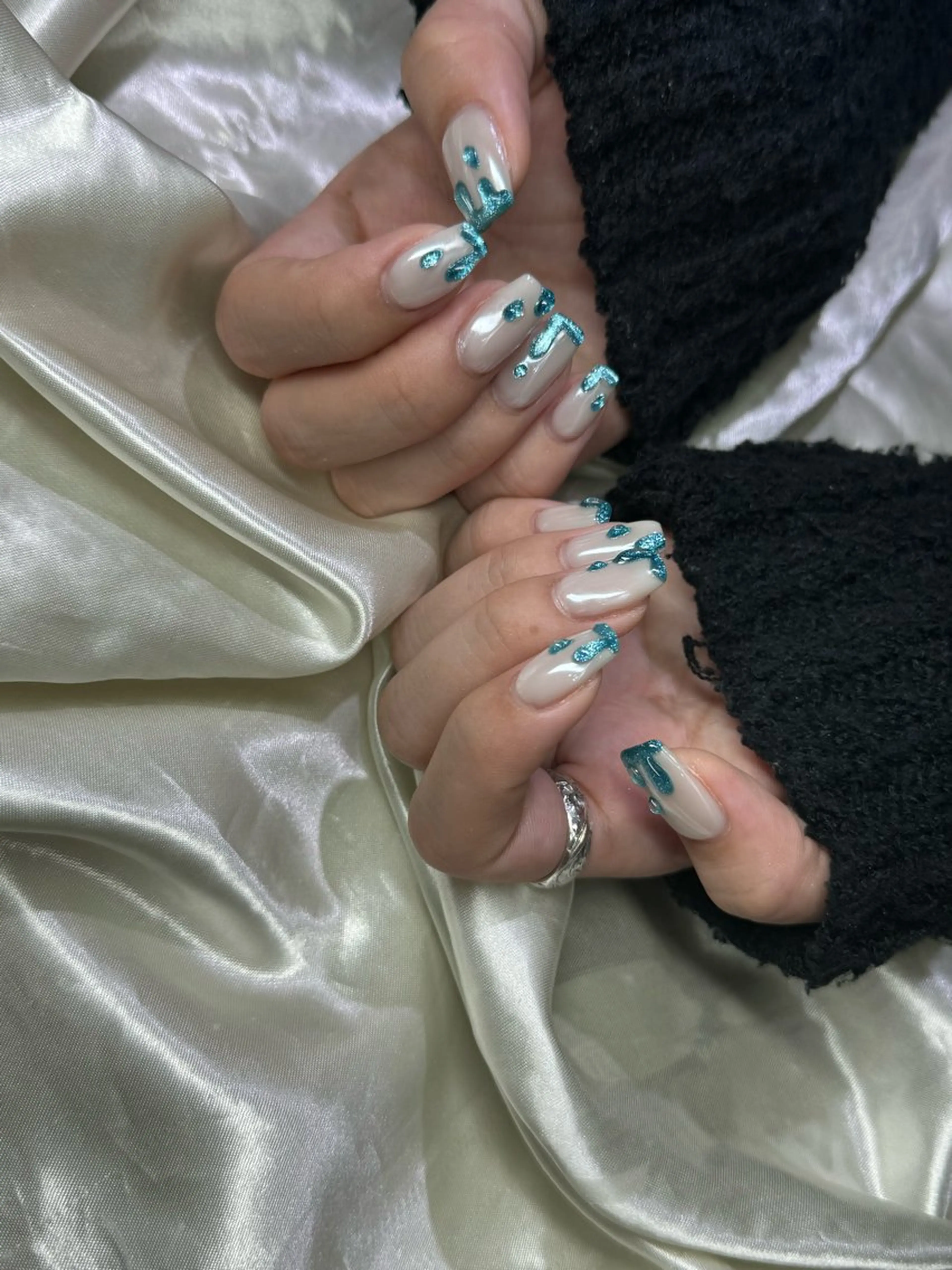 ネイル オーロラネイル マグネットネイル 持ち込み ニュアンスネイル ハンドネイル ハンドケア Charme. NOBUKOのネイルデザイン