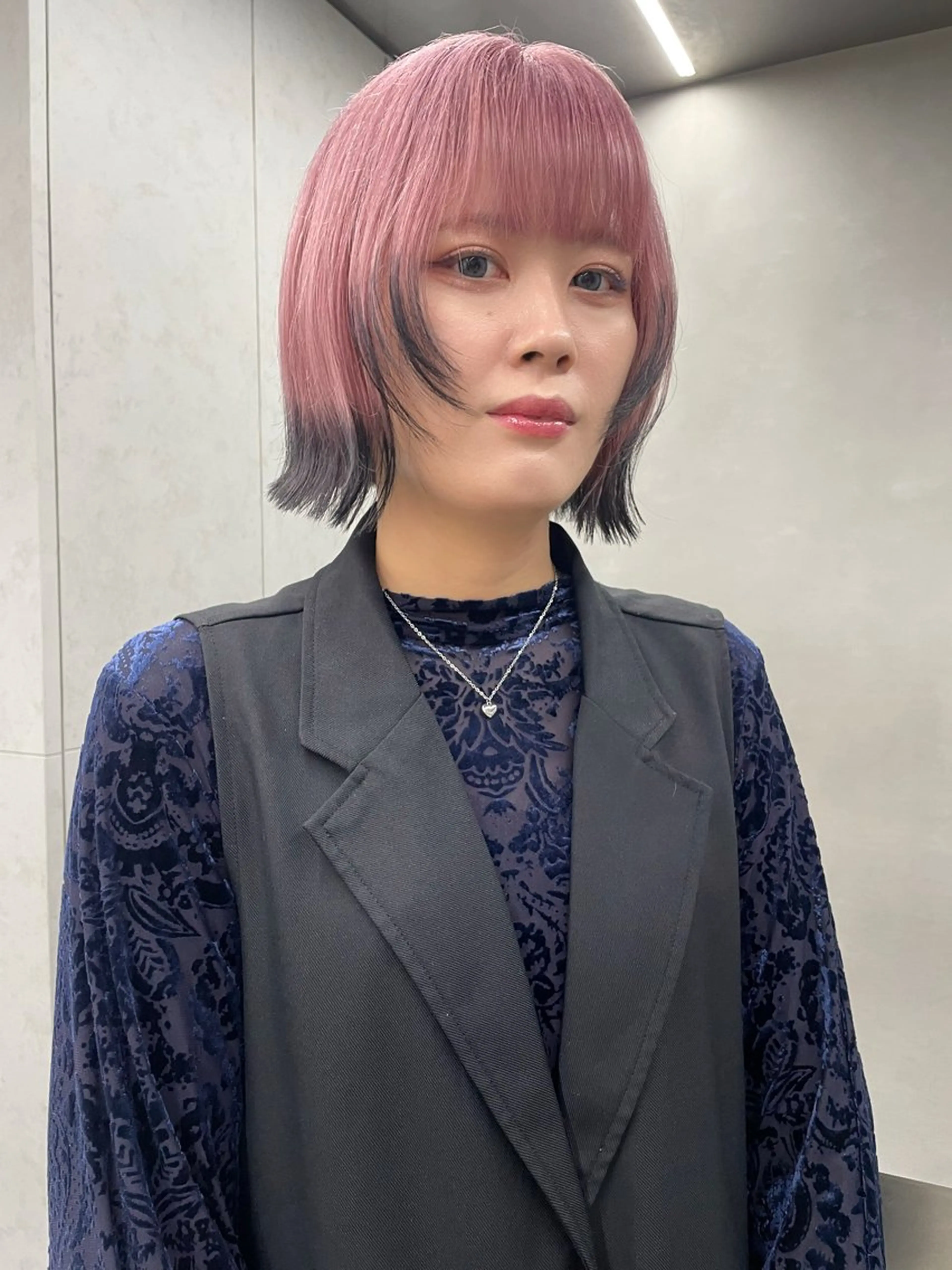 ショート カット ヘアカラー Authen. soraのヘアスタイル