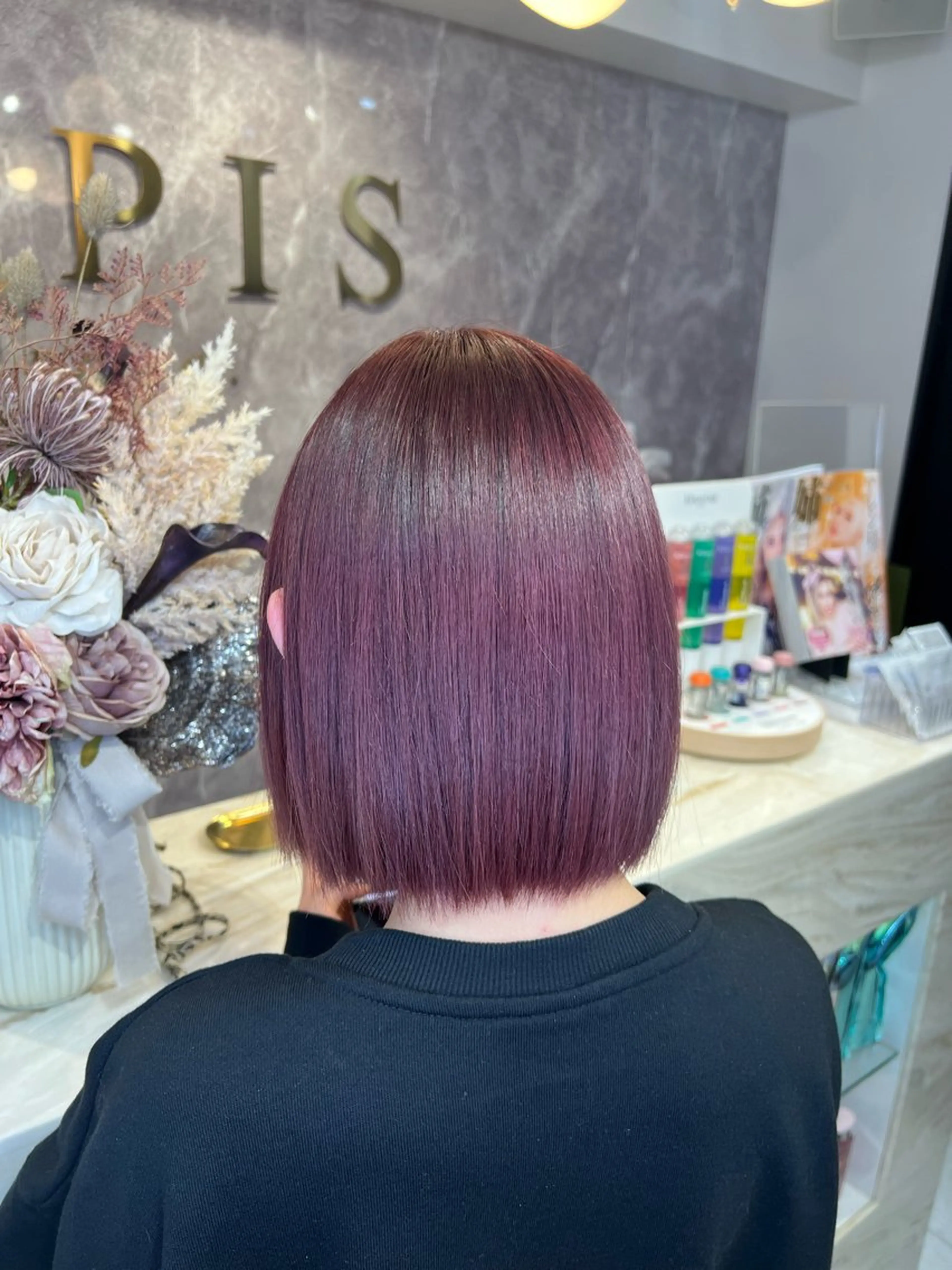 ショート カラー シールエクステ ベージュカラー ブリーチ ケアブリーチ 透明感カラー ハイトーン/髪質改善 🦋KASUGA🖤のヘアスタイル