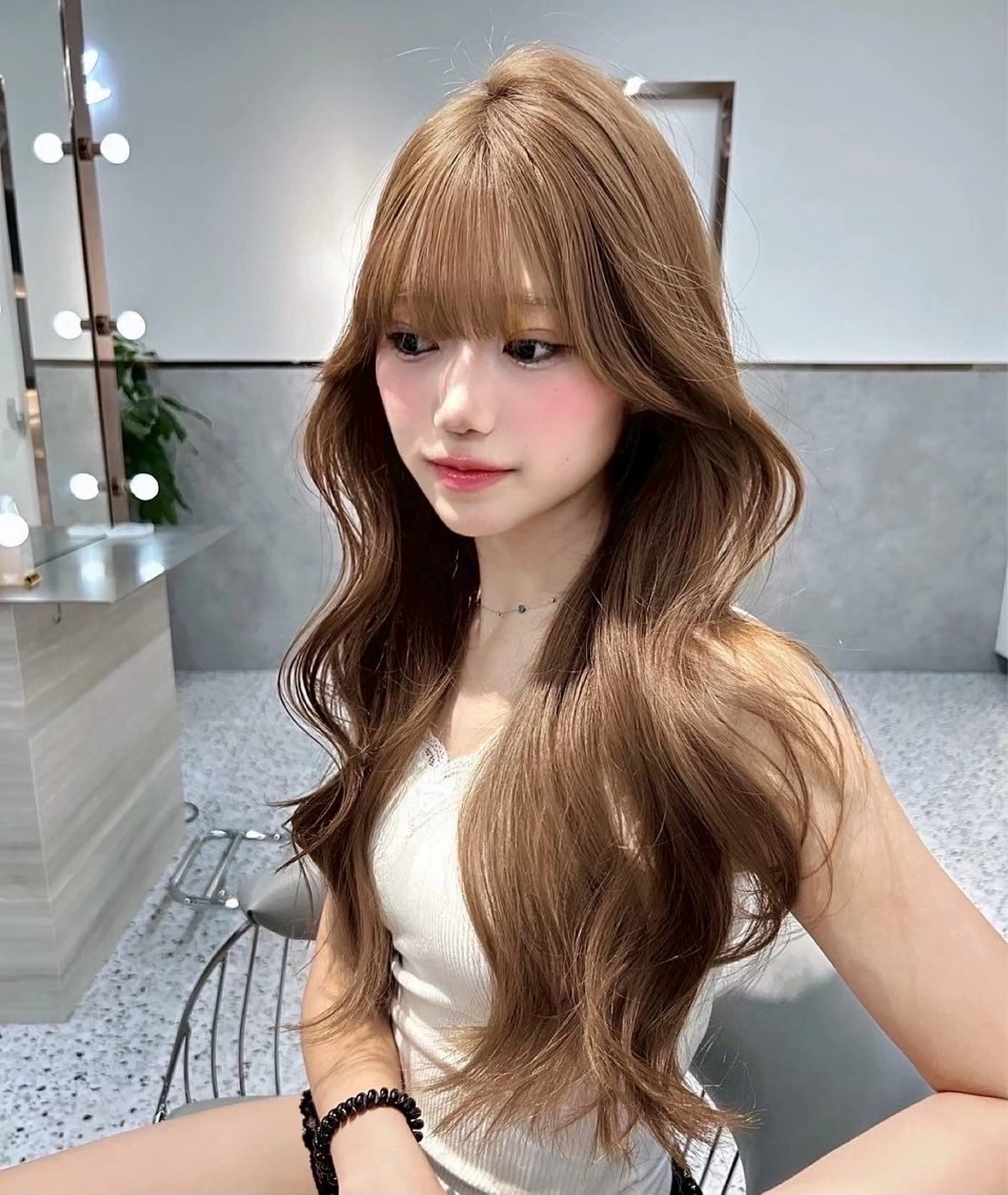 カラー ヘアカラー YuA 透明感カラーのヘアスタイル