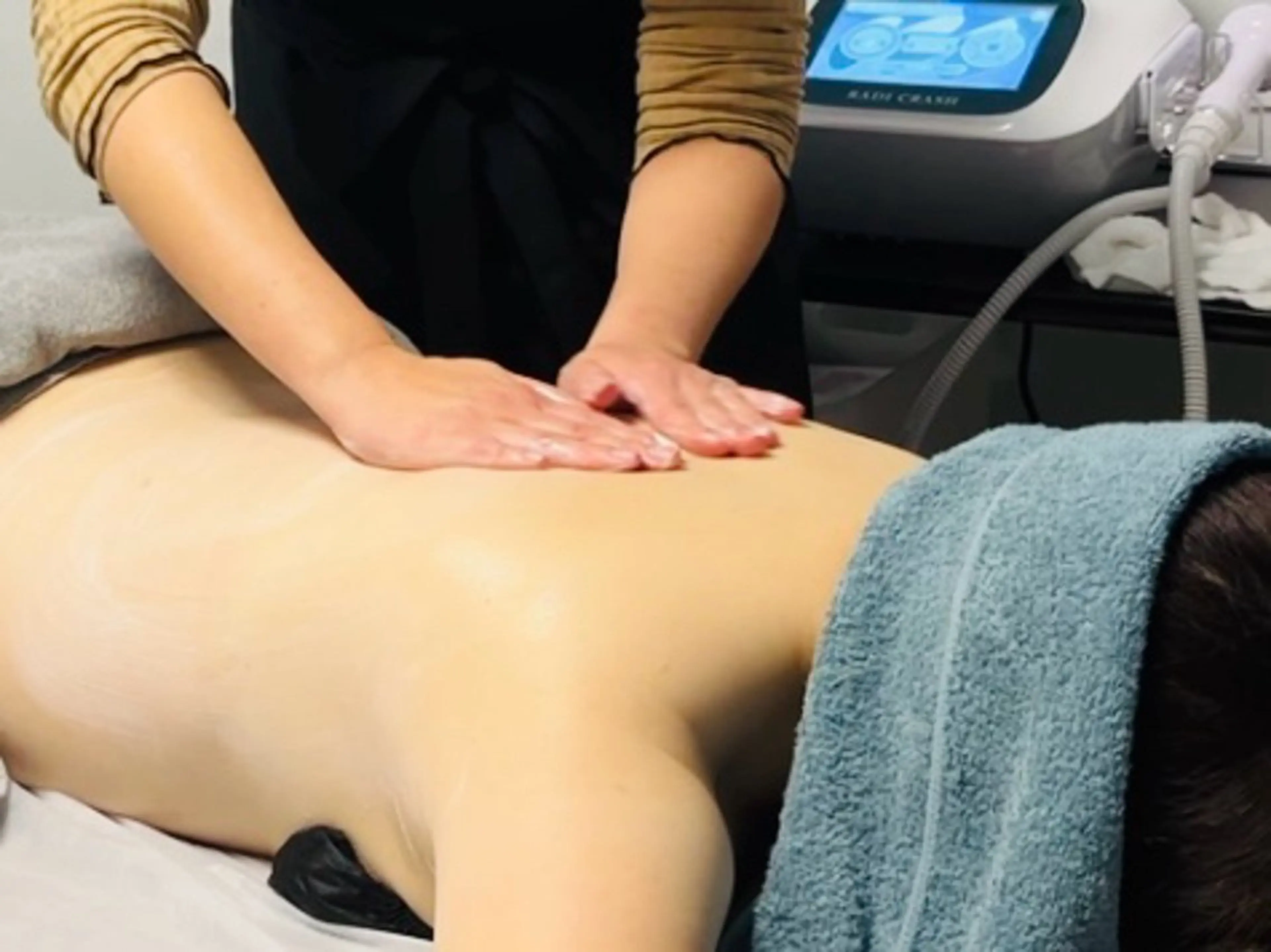 THREE ELEMENTSのエステ・リラクイメージ