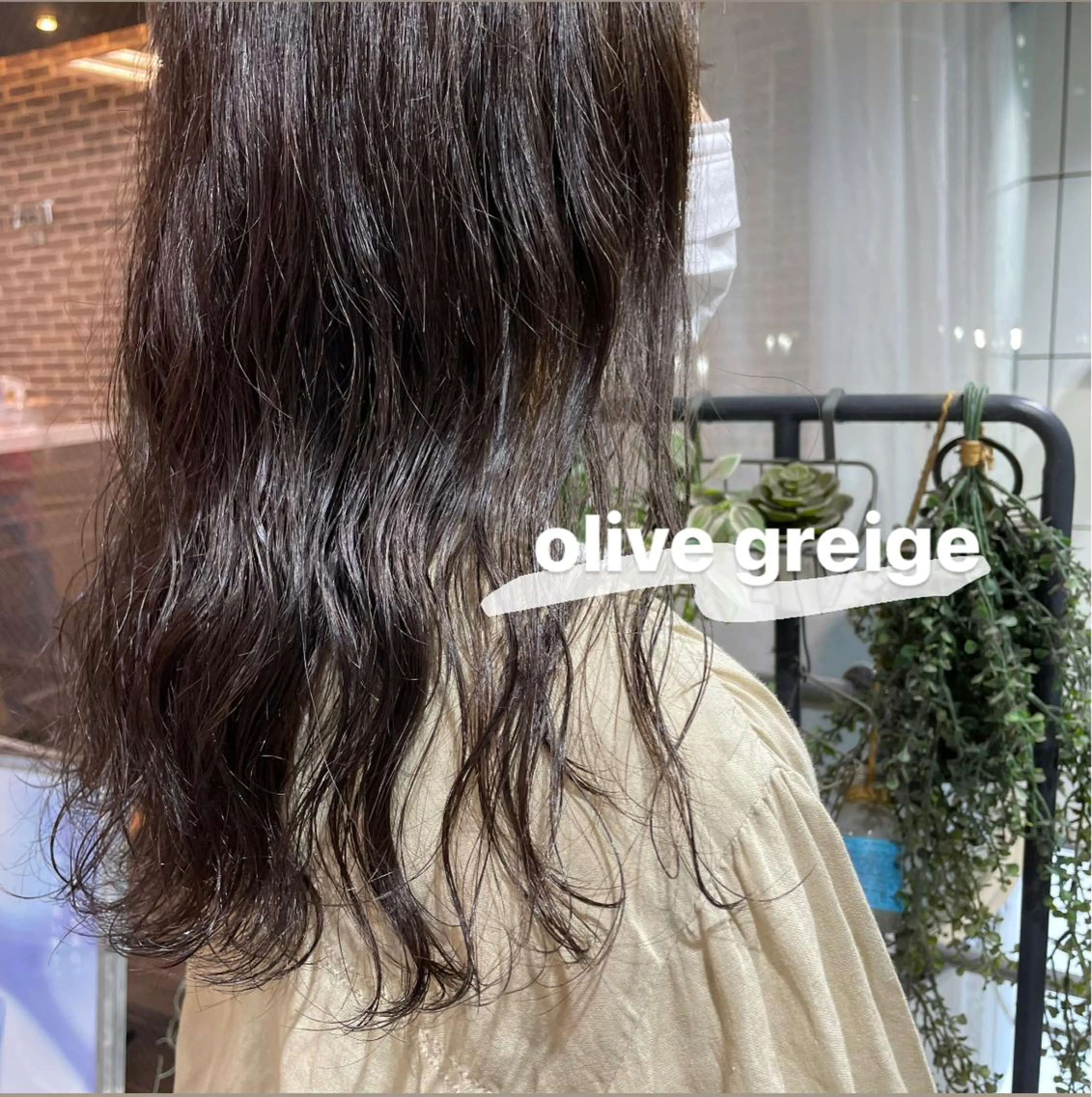 カラー 透明感カラー グレージュ オリーブグレージュ オリーブグレー オレンジ ヘアカラー 韓国ヘア🦋 MIYUのヘアスタイル