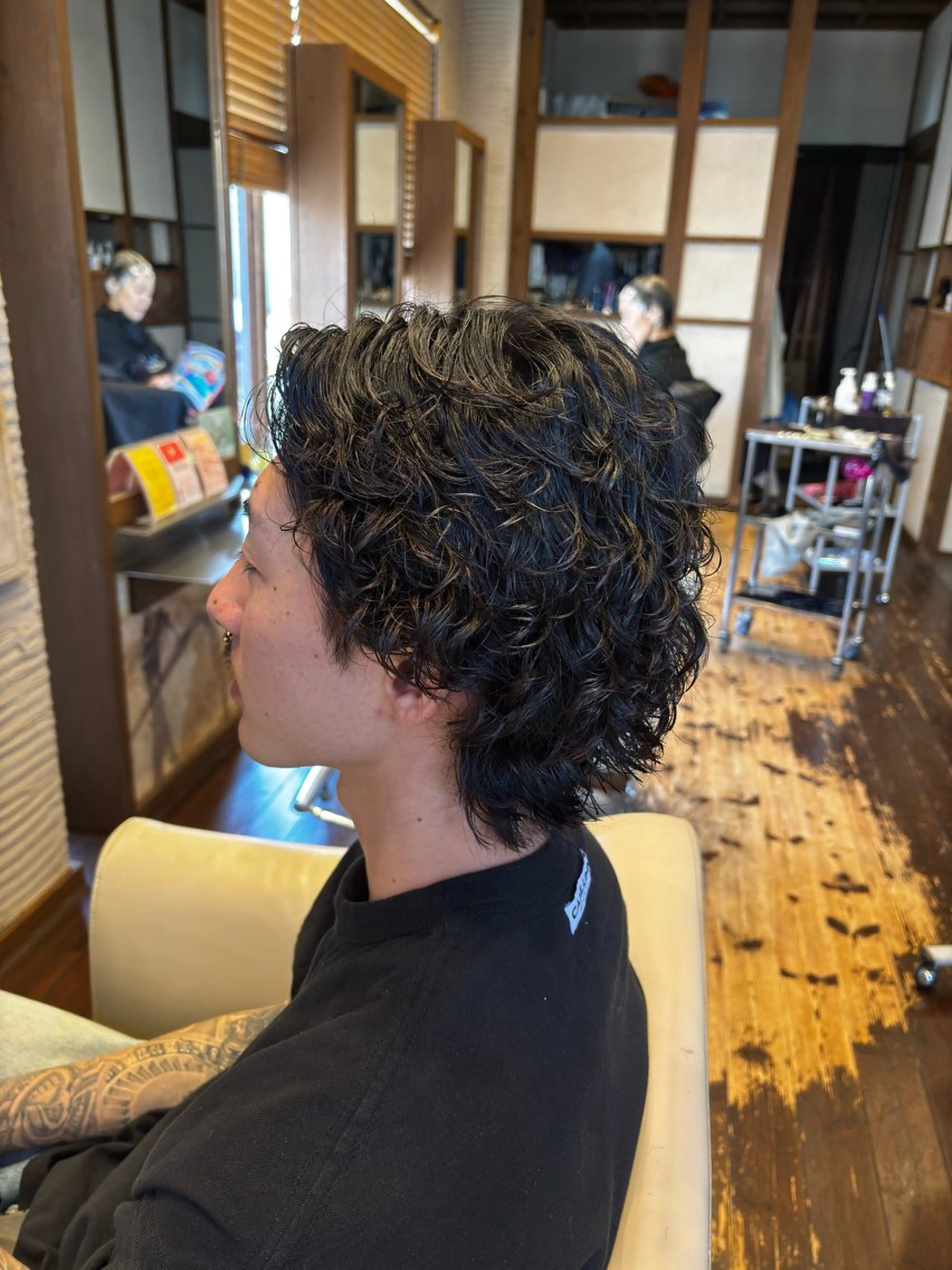 パーマ メンズ カット パーマ りずむヘアデザイン所属・Rhythm / RYOMAの眉毛・アイブロウイメージ