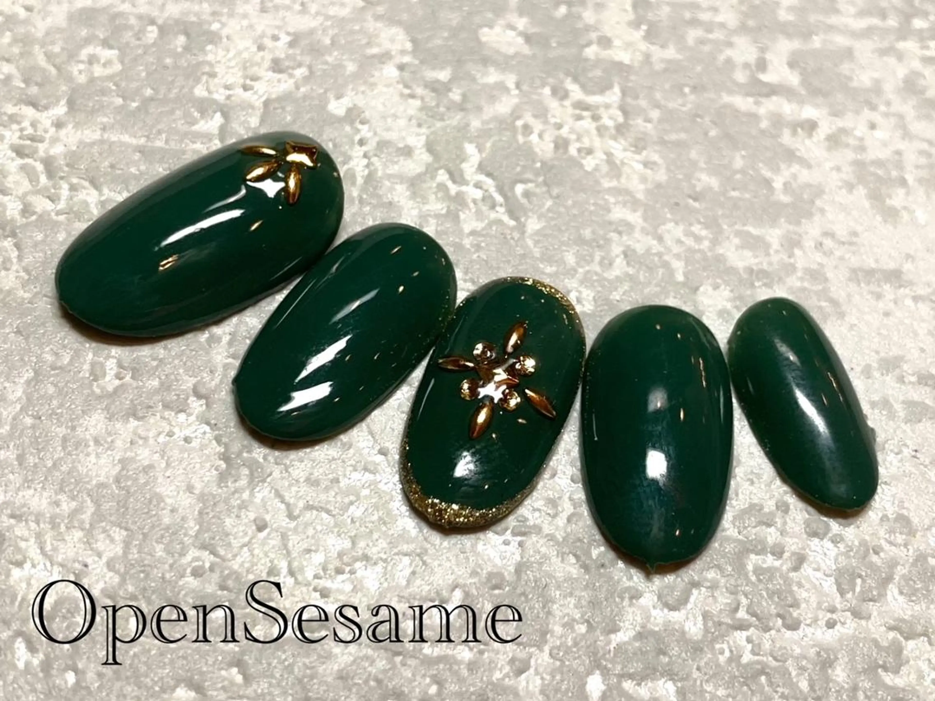 ネイル 遠藤 志乃のネイルデザイン