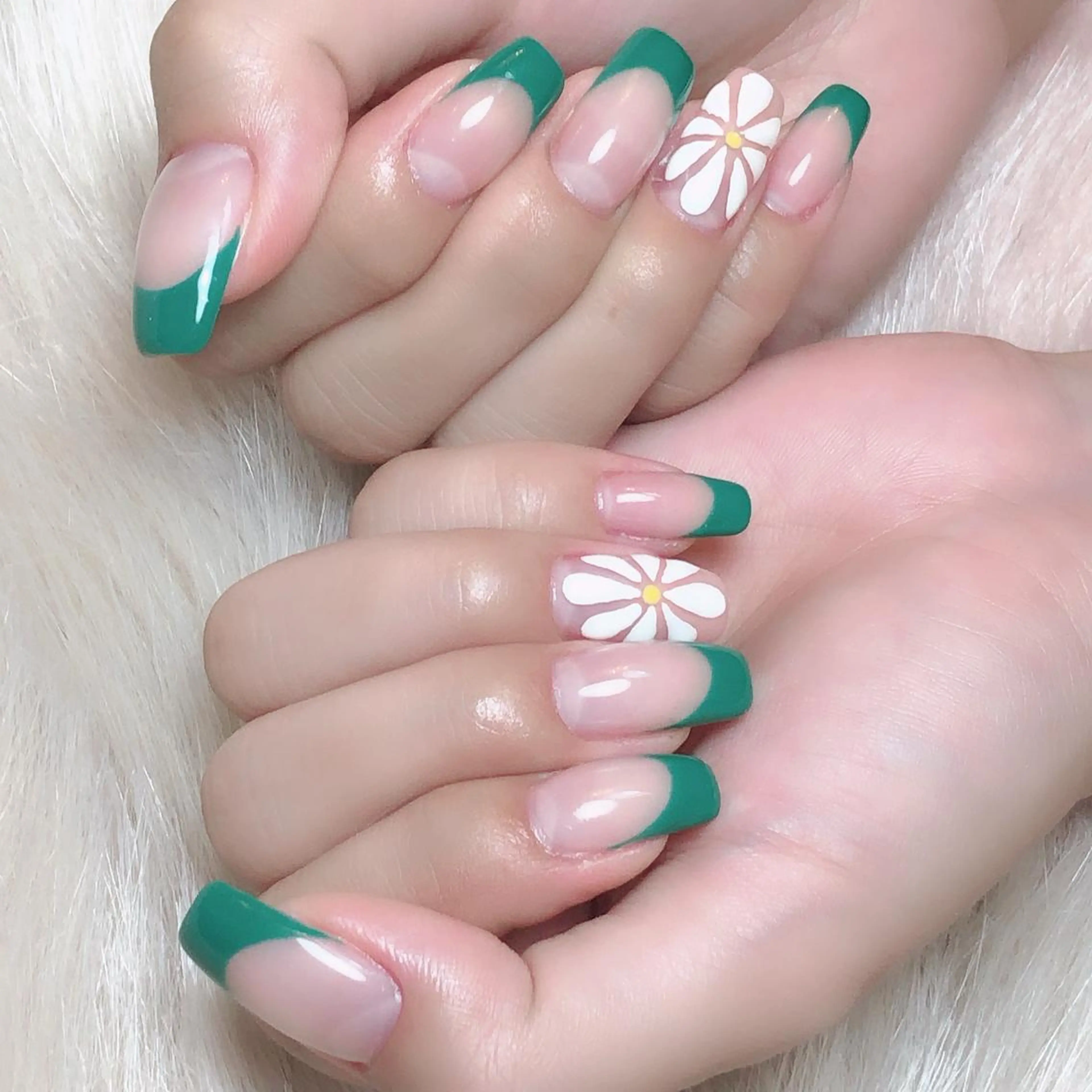 ネイル ハンドネイル Private Nail Salon　EM所属・Nail salon EM（エム）千葉のネイルデザイン