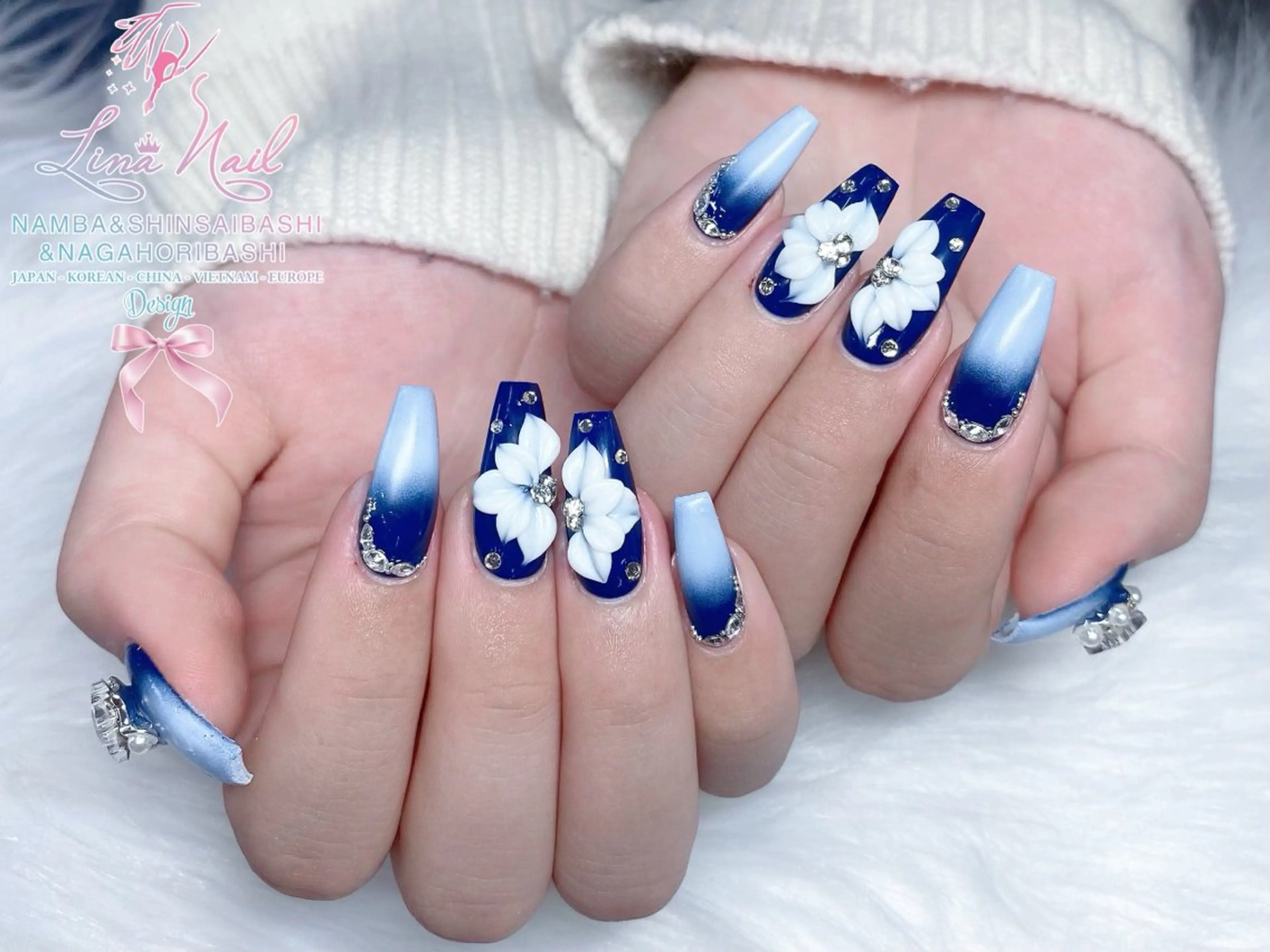 ミディアム 韓国風ヘア クリスマス 79Linanailnamba所属・Linanail Nambaのネイルデザイン