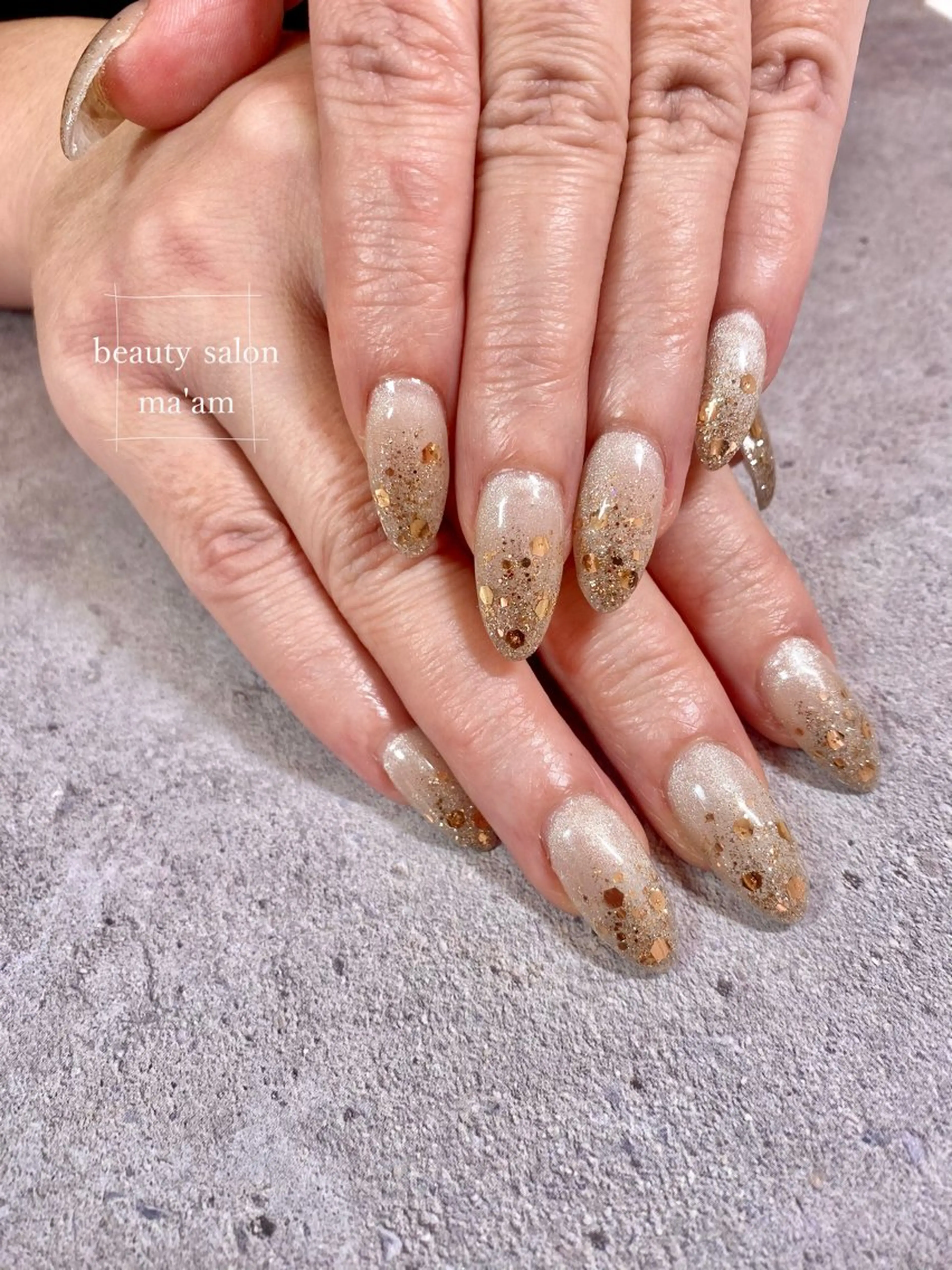 ネイル ジェルネイル グラデーション ラメ(グリッター) ラメグラデーション マグネットネイル ハンドネイル beauty salon ma'am所属・chihiro 小路ネイルのネイルデザイン