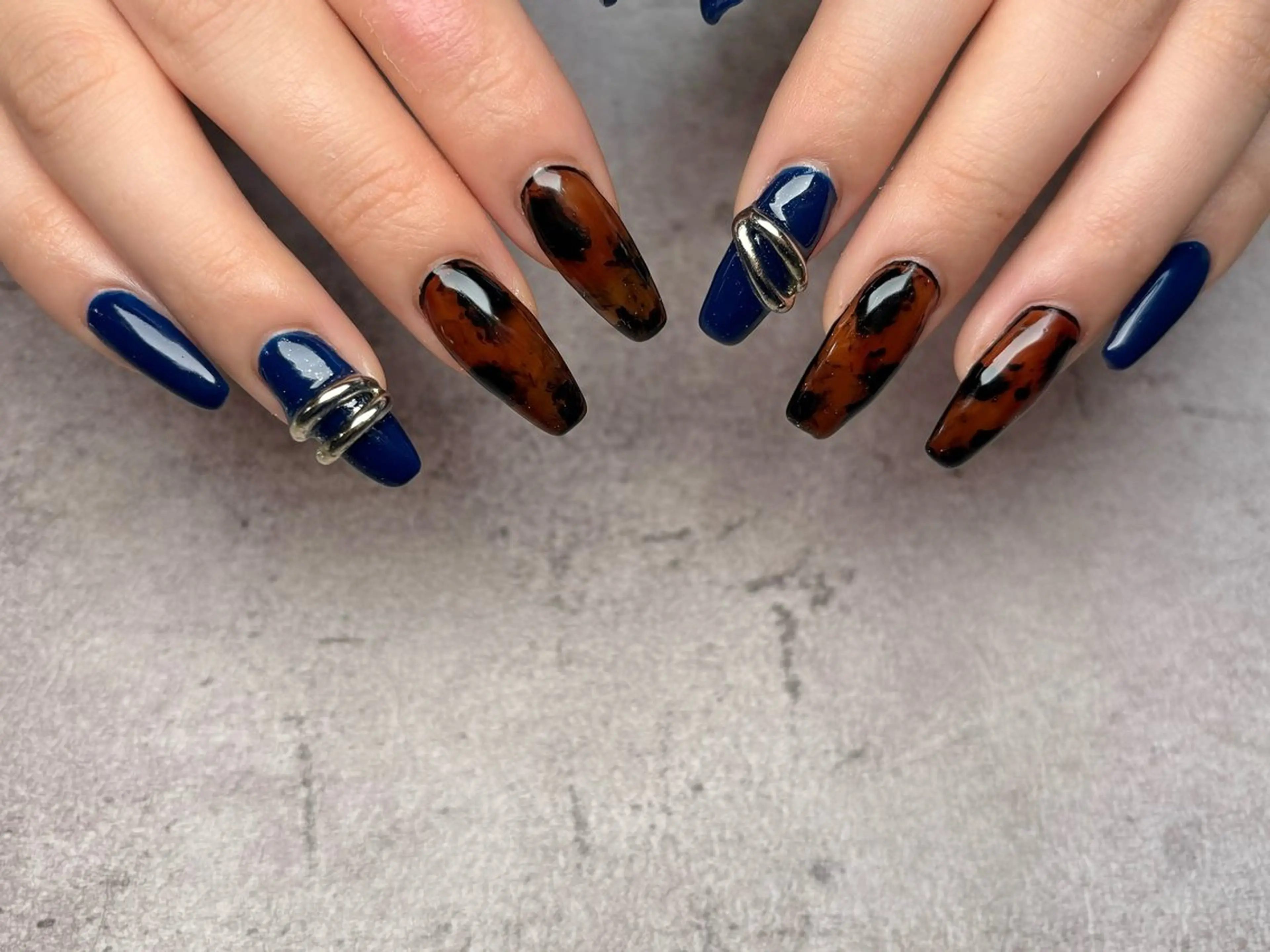 ネイル 持ち込み ハンドネイル PEACE(ピース) .tsuruta🌙のネイルデザイン