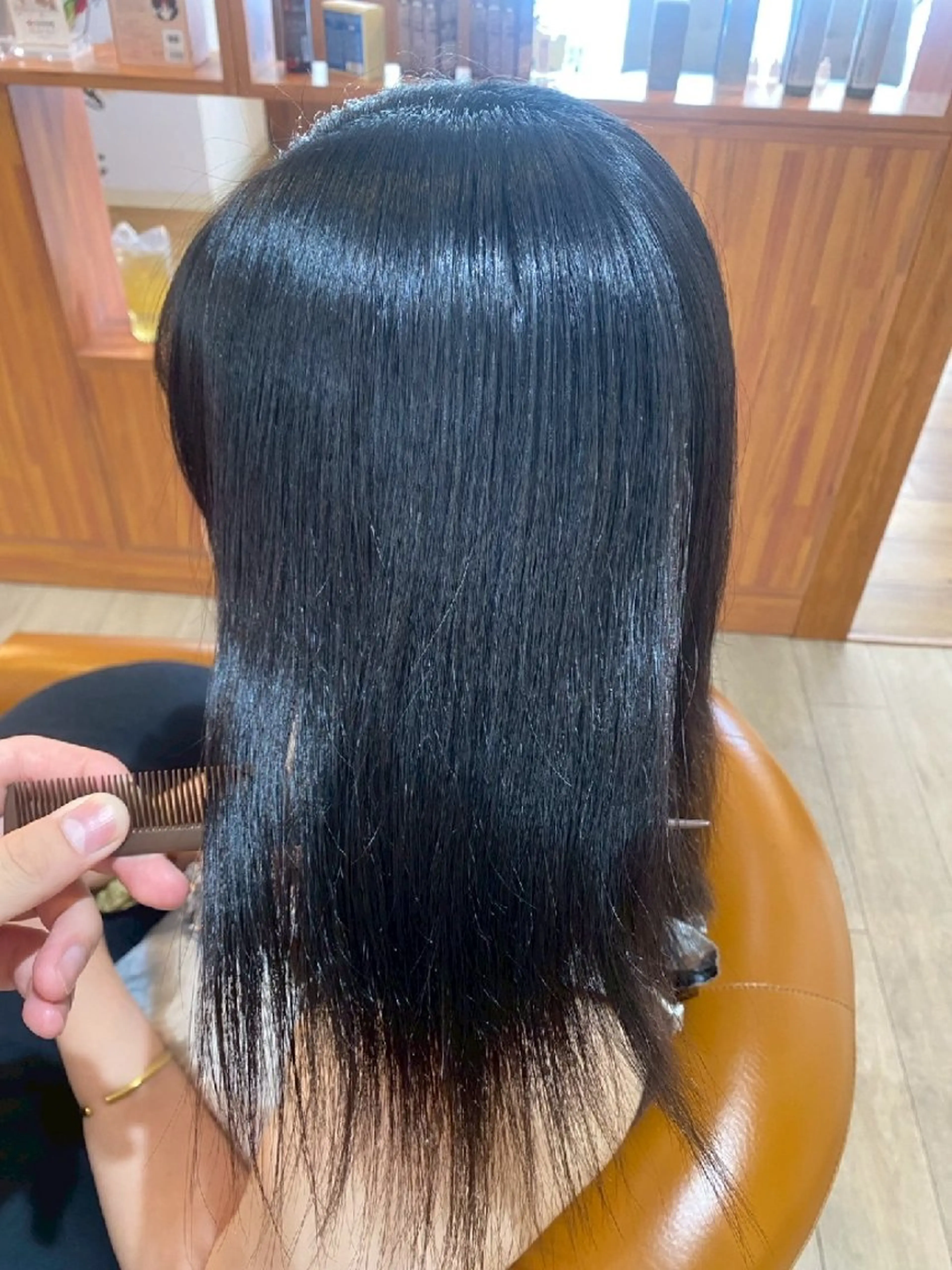 カラー 種子田 結理のヘアスタイル