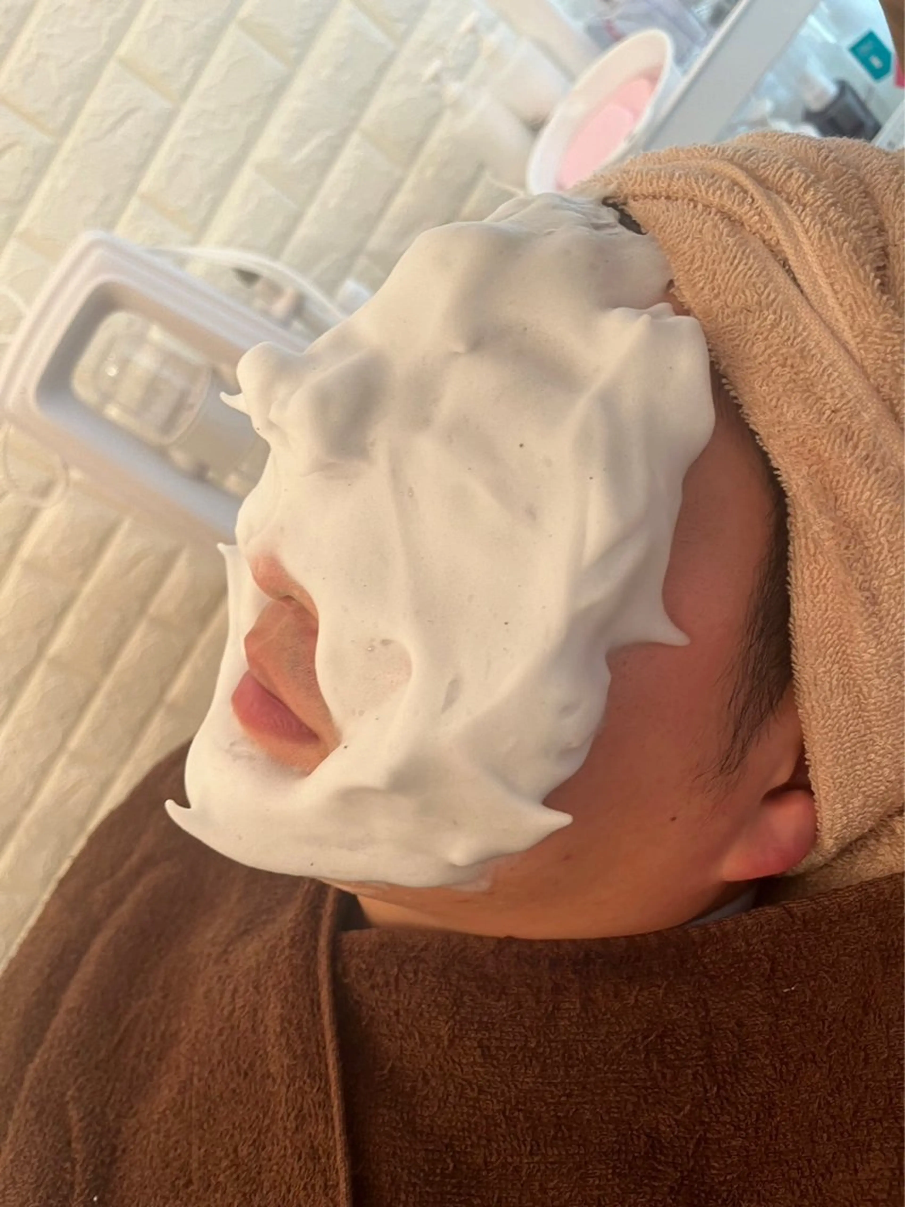 《毛穴ツルツル肌へ》メンズハイドラ毛穴レスコース　バブルマスクで毛穴引き締めの写真