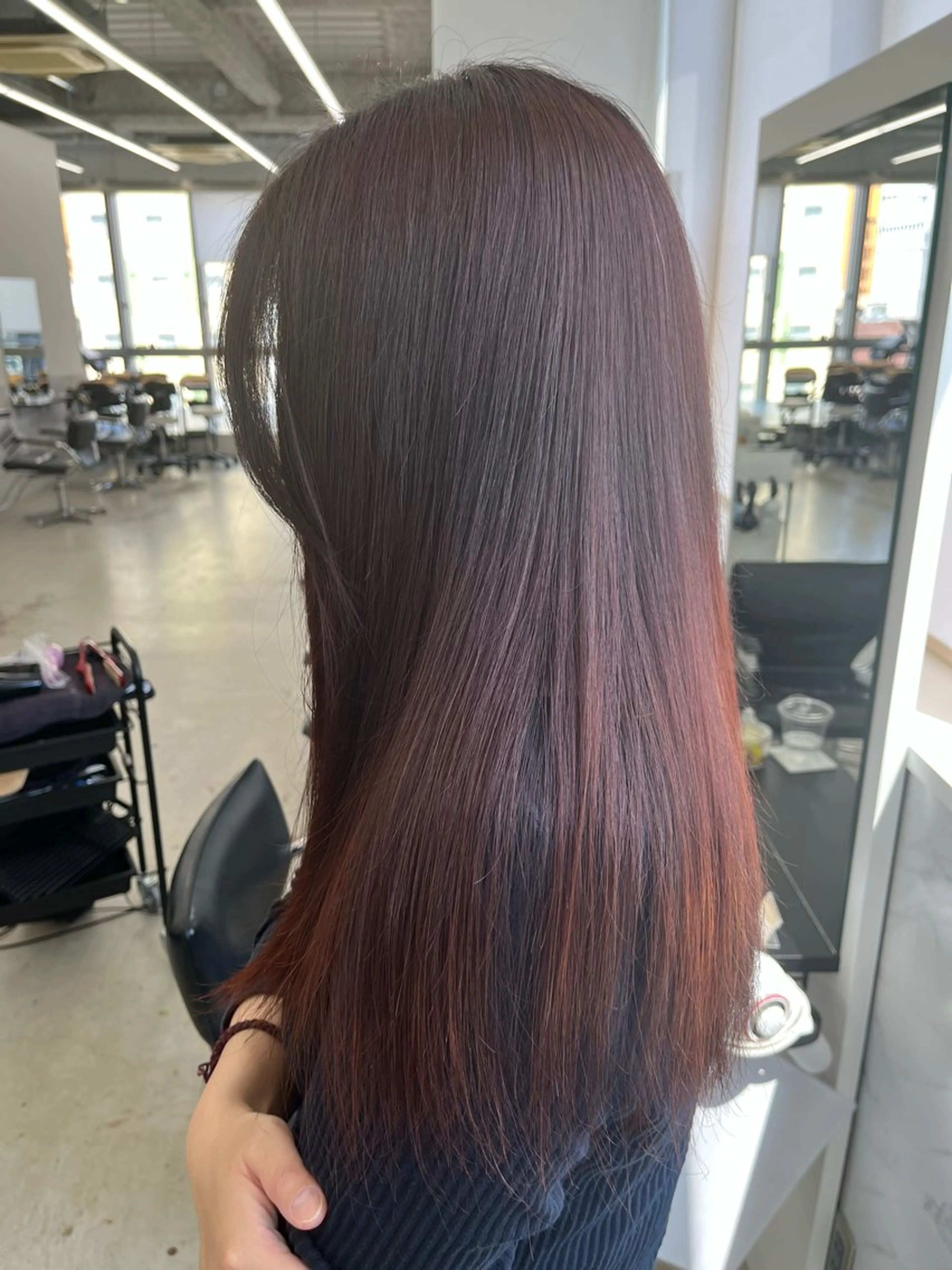 カラー 透明感カラー 田中 莉香のヘアスタイル