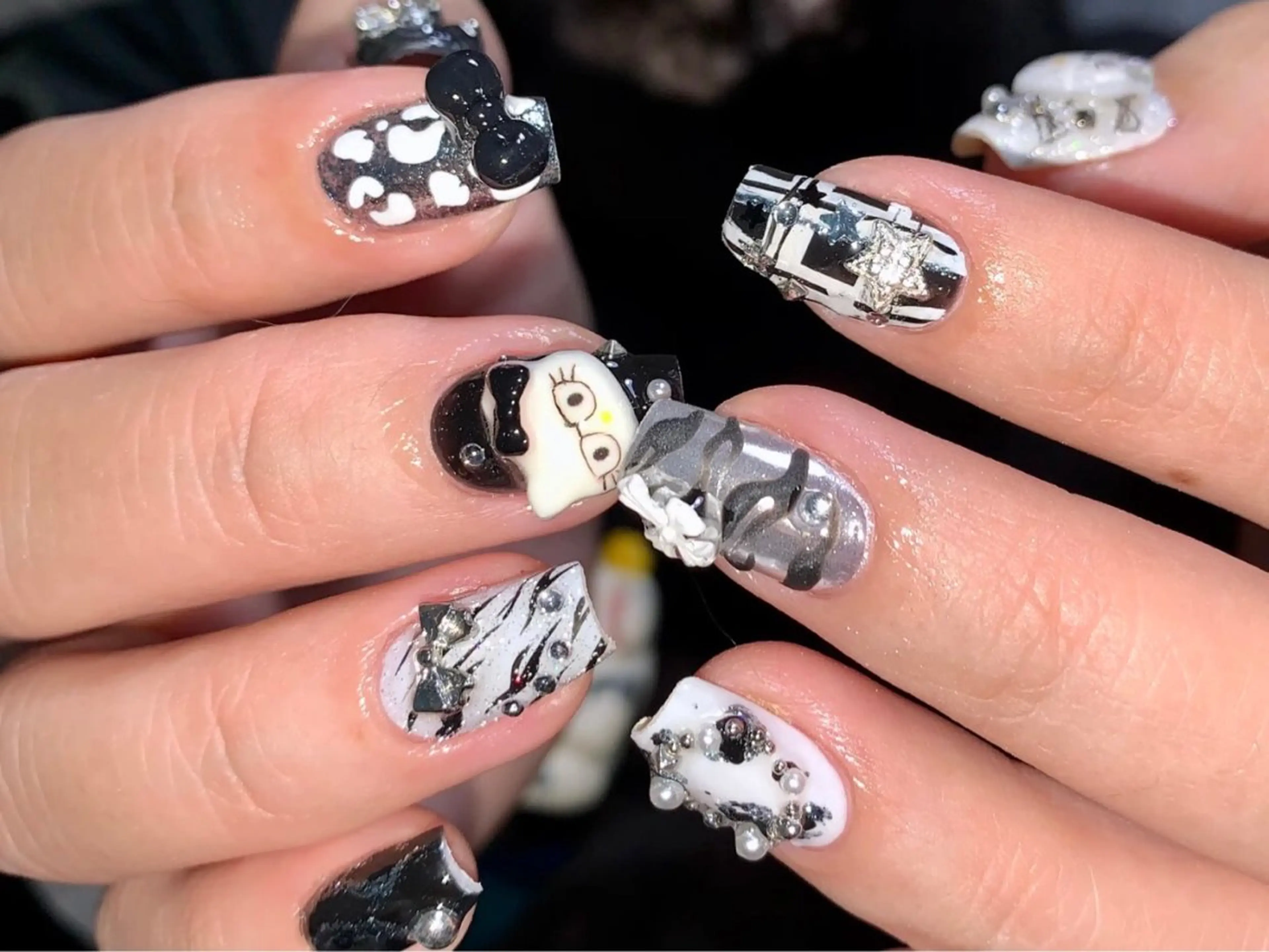 ネイル ハンドネイル ハンドケア DarkHoney 池袋店のネイルデザイン