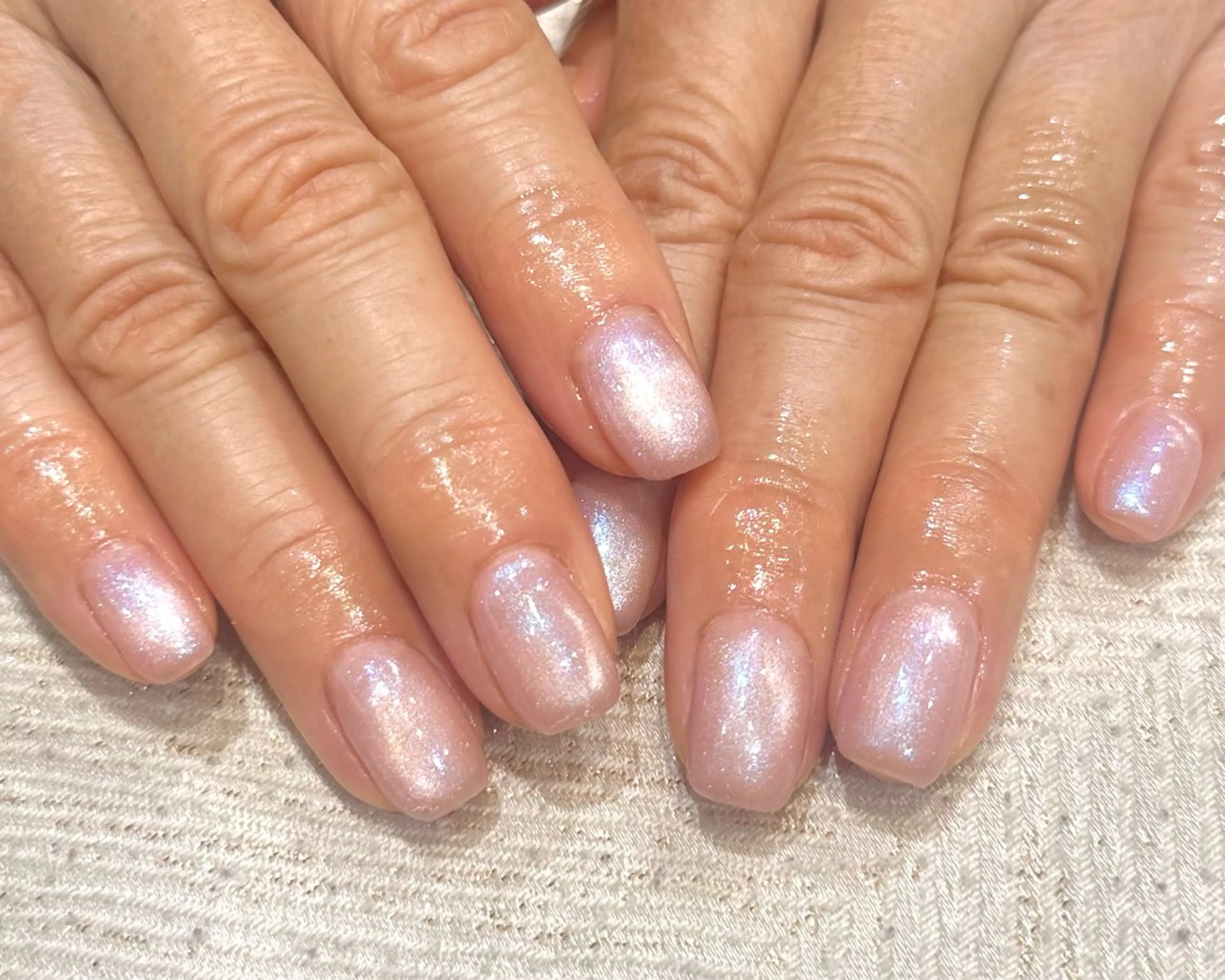 ネイル 氷ネイル・うるうるネイル ハンドネイル エムスラッシュセンター南sol所属・kano🫧 指名No.1💫のネイルデザイン