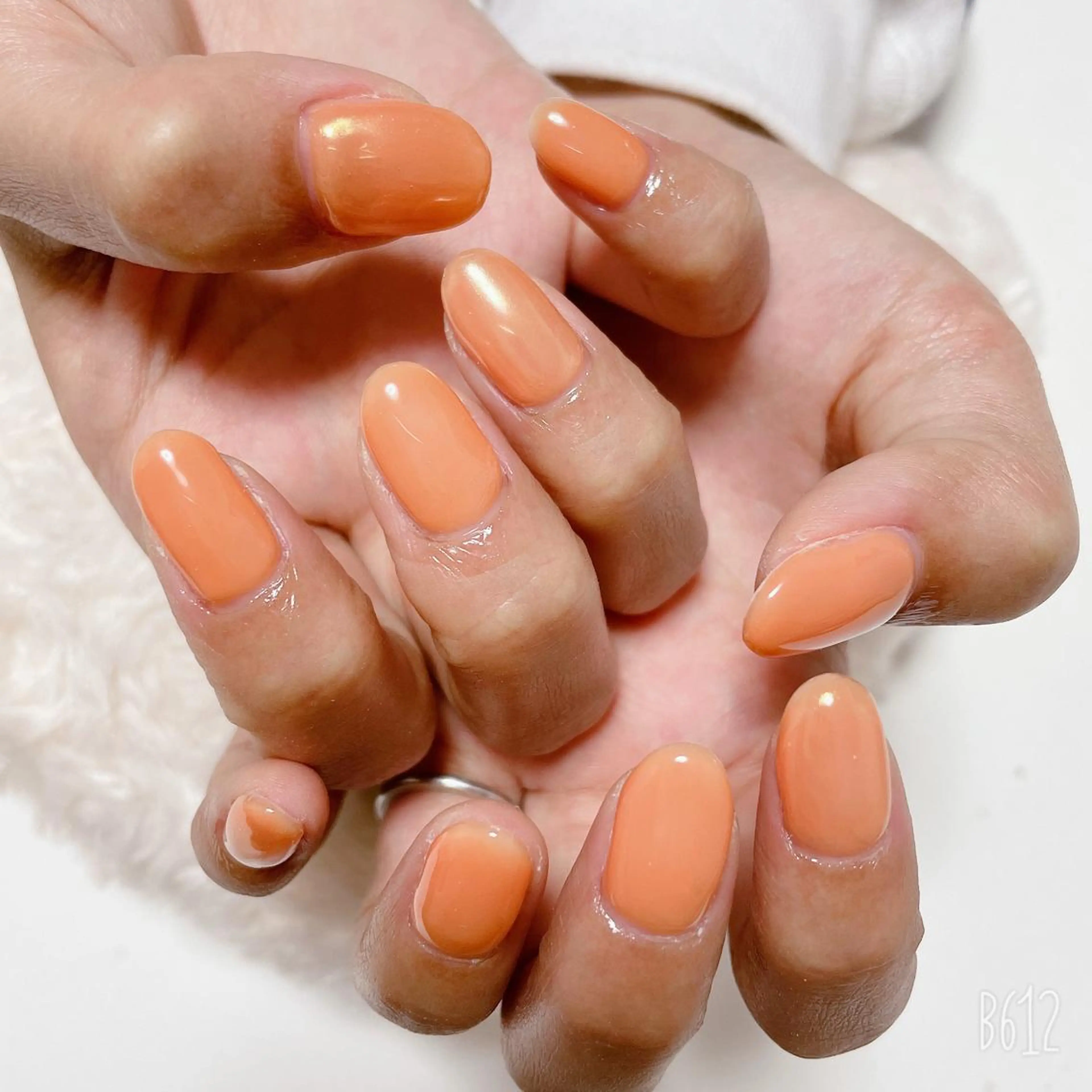 ネイル The Best Beauty受付担当のヘアスタイル