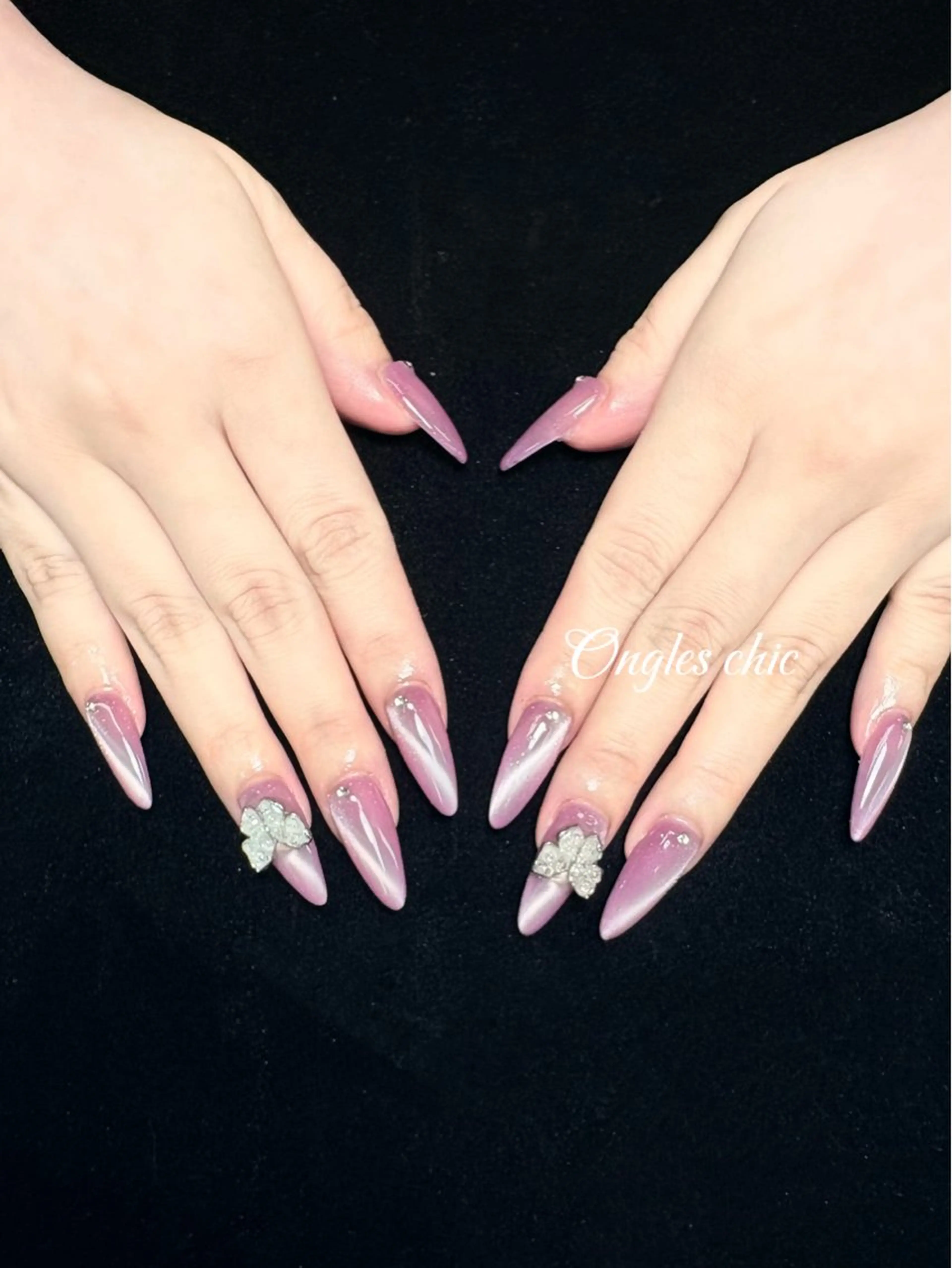 ネイル ハンドネイル ハンドケア ongles chicのネイルデザイン