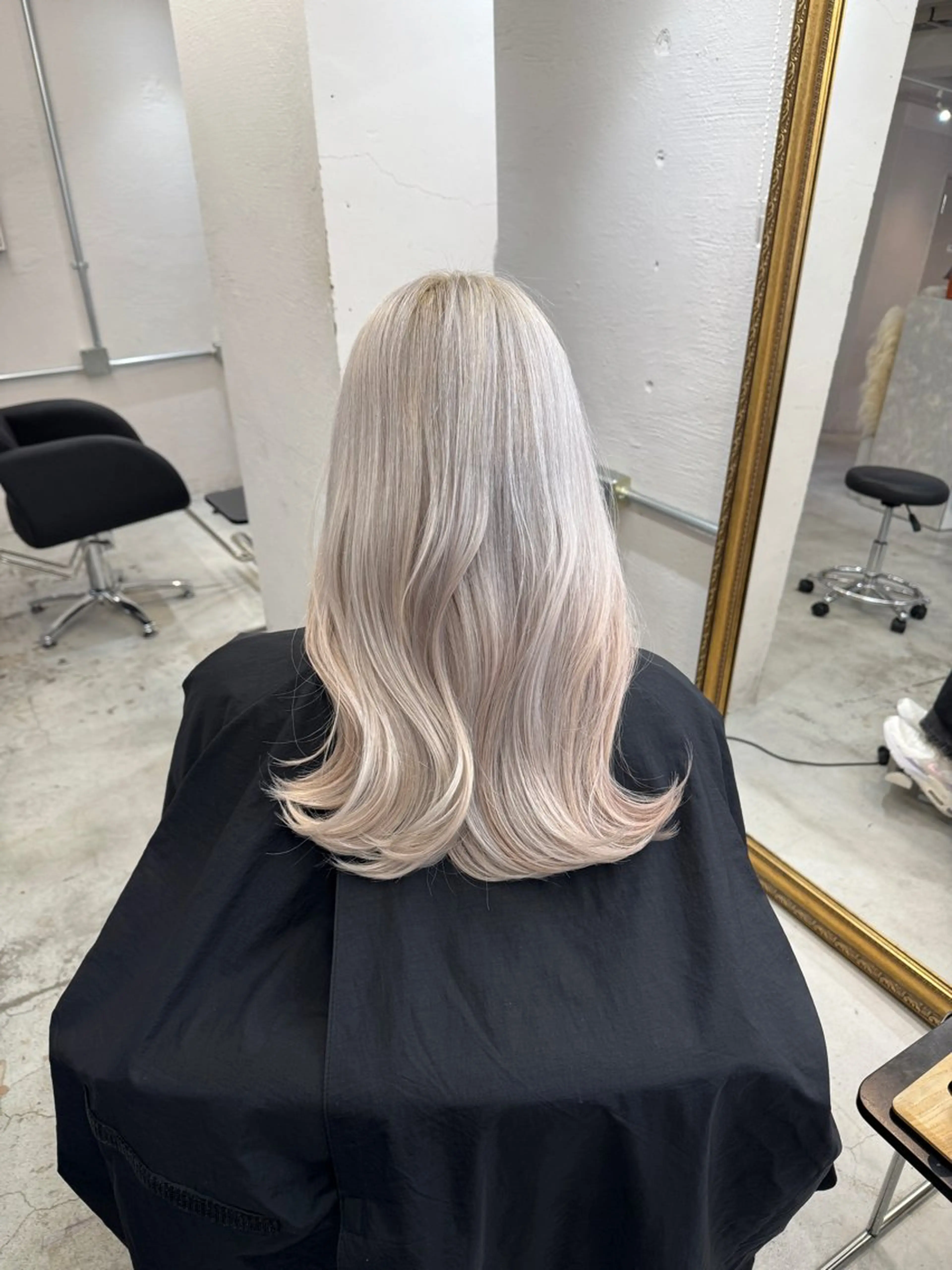 ☺️10月限定☺️髪質改善のプロが施すケアブリーチ×バイカルテで理想の美髪へ✨の写真