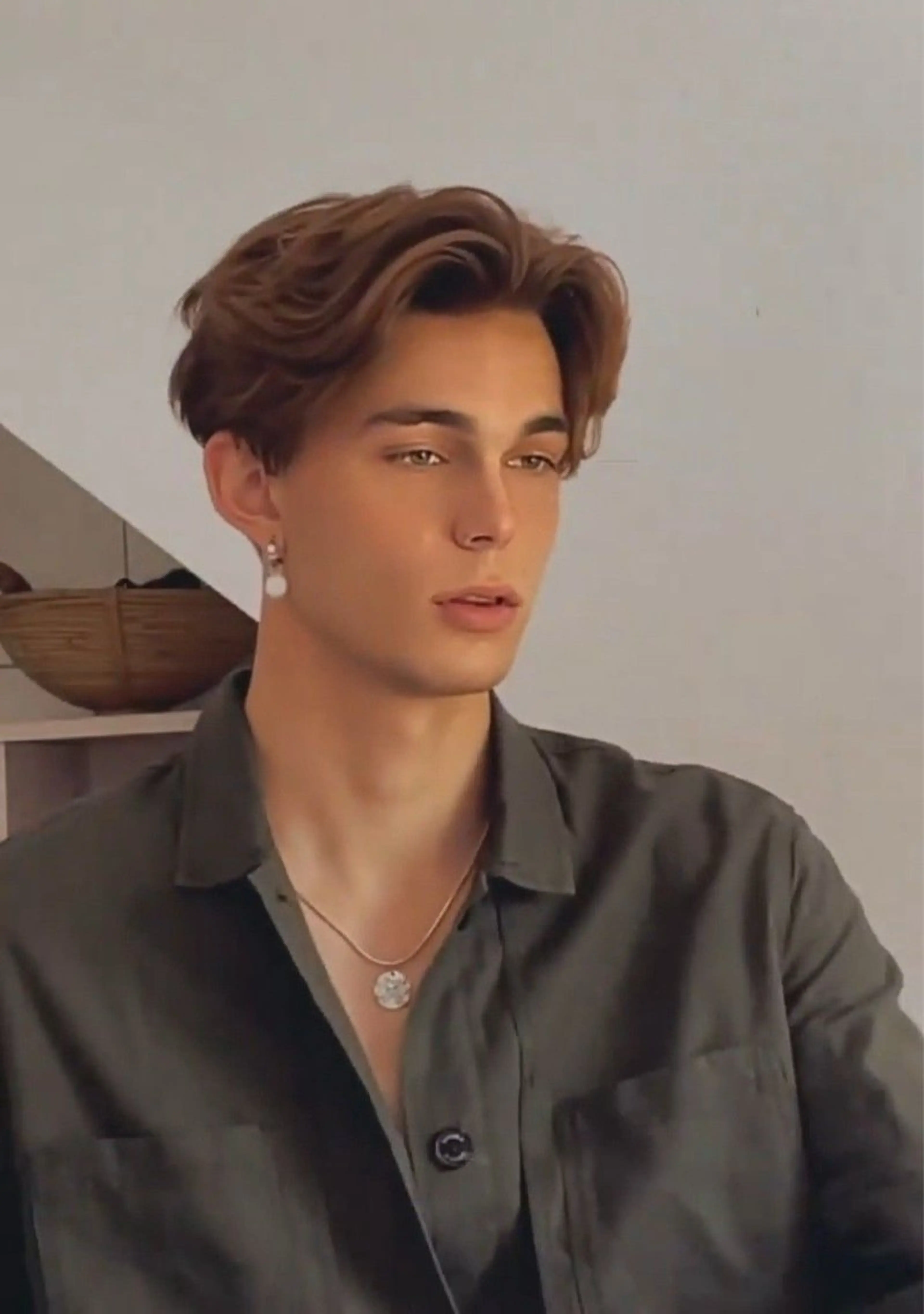 パーマ 海外風レイヤー🎀 新宿MOMOKA🍑のヘアスタイル