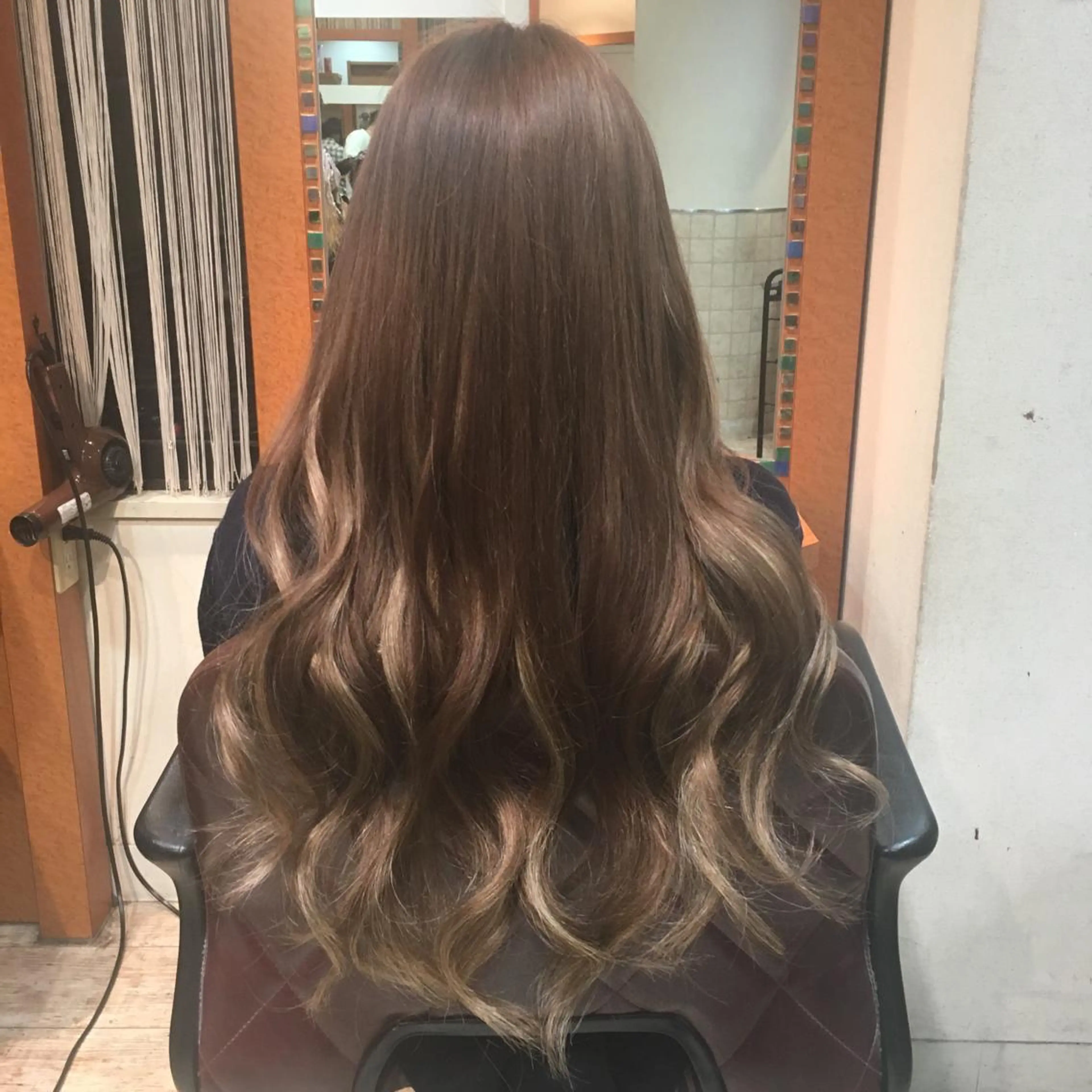 ロング カラー ブリーチ エクステ リピート指名no.1 /ruiのヘアスタイル