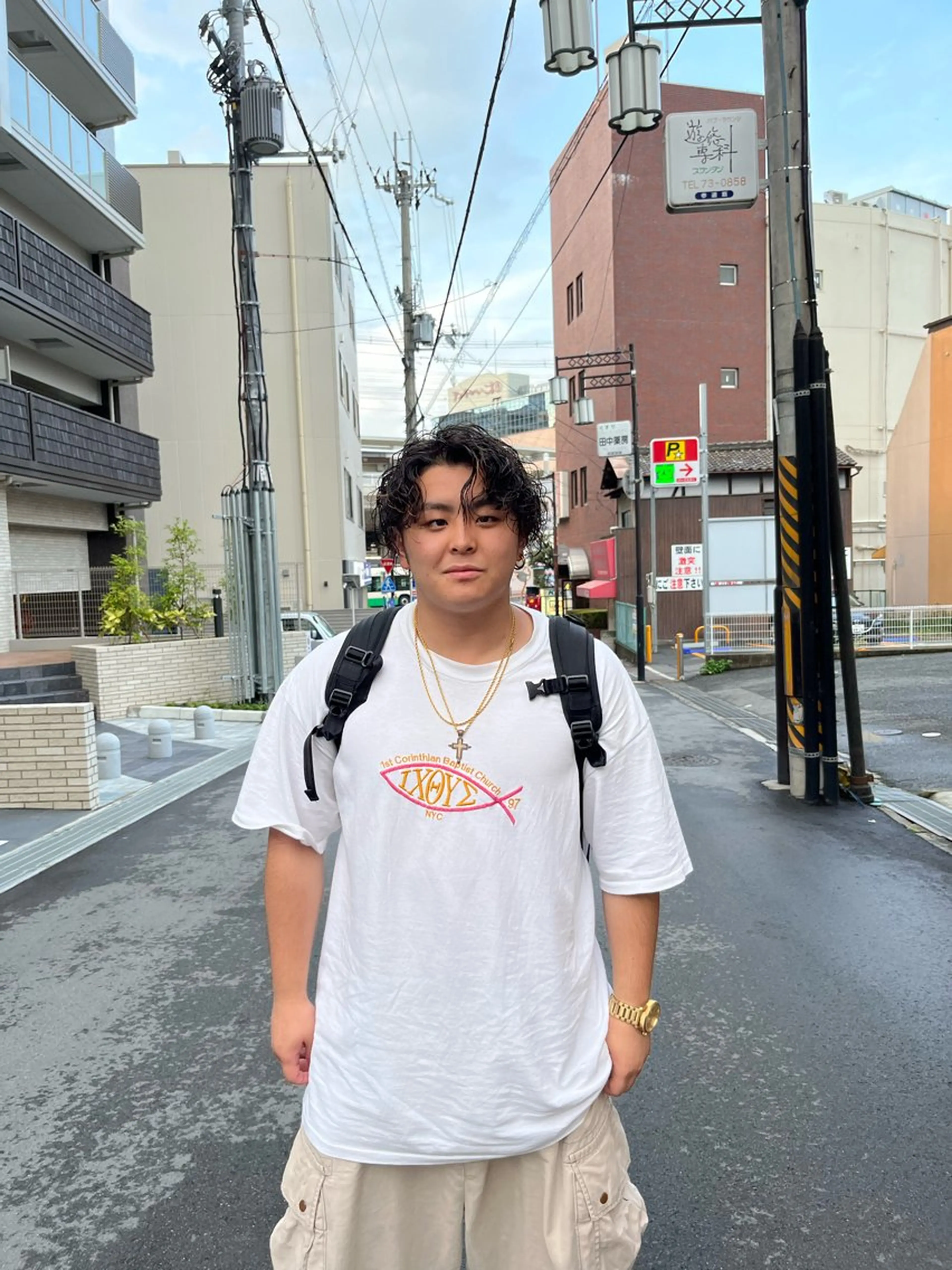 ショート パーマ メンズ 髪の修復専門サロン　hair place VIVE所属・KOTA / ハイトーン/髪質改善のヘアスタイル