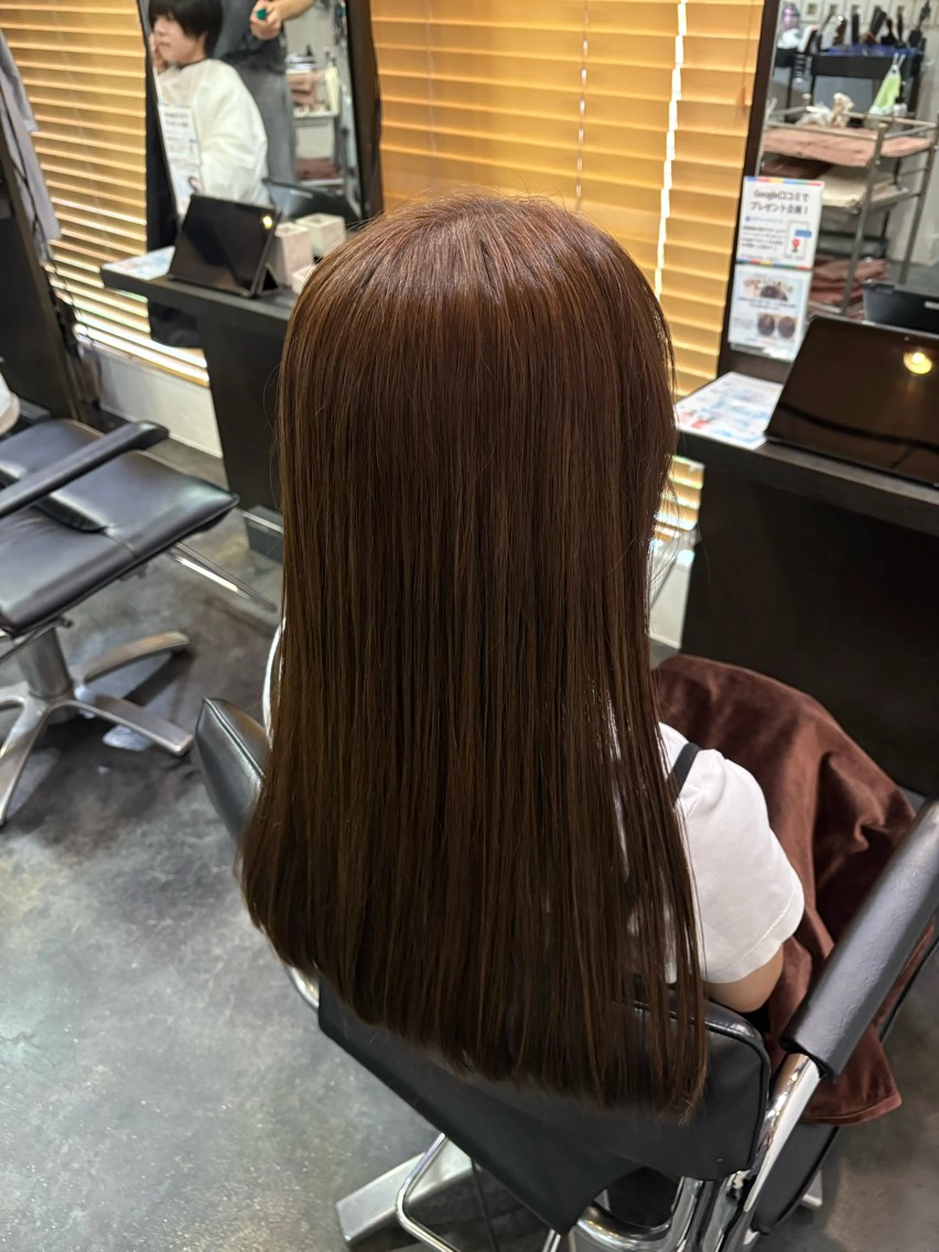 ロング カラー ブラウンカラー 奥山 和奏のヘアスタイル