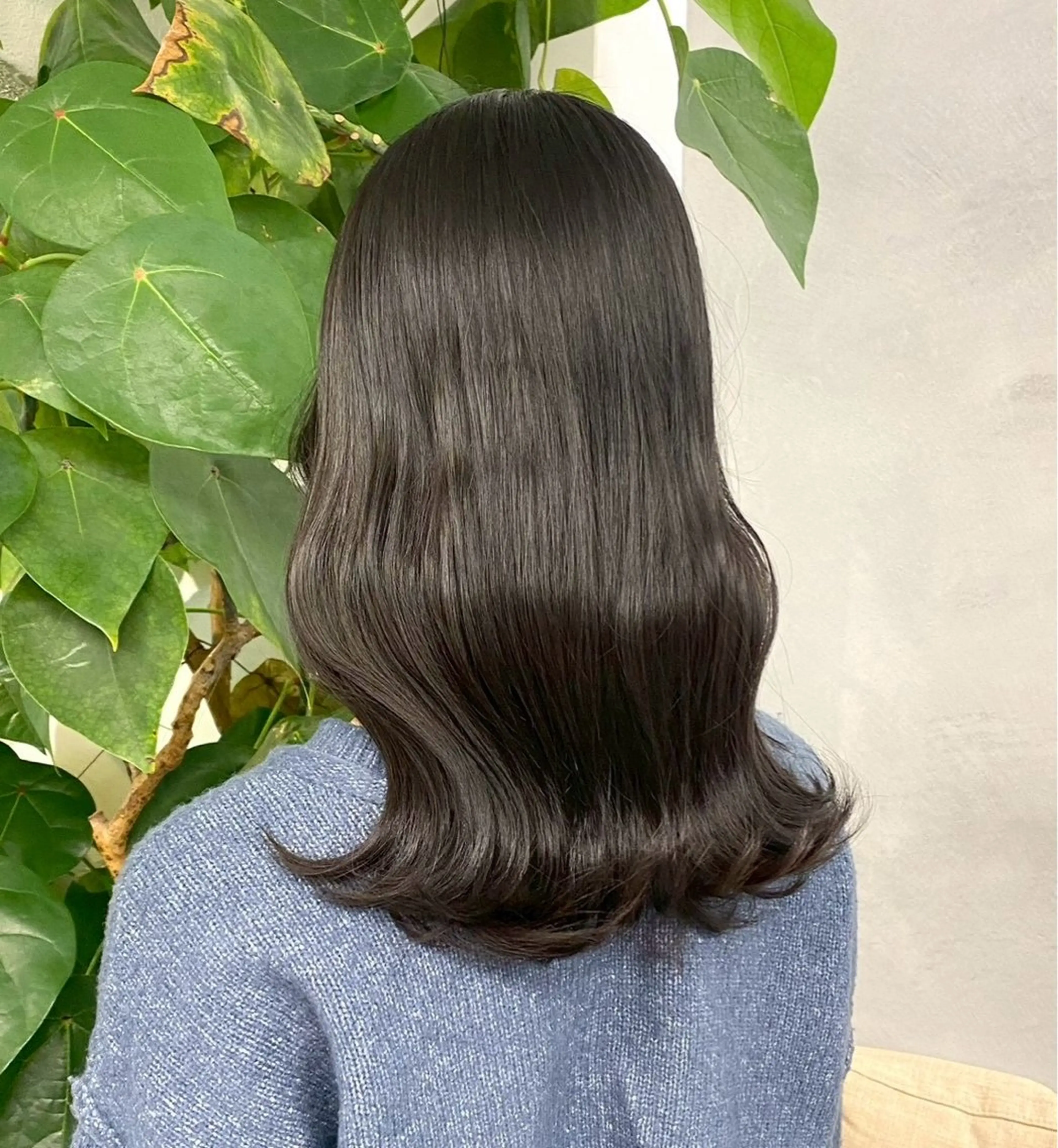 セミロング カラー かみしー/艶カラー /ブラウンカラーのヘアスタイル