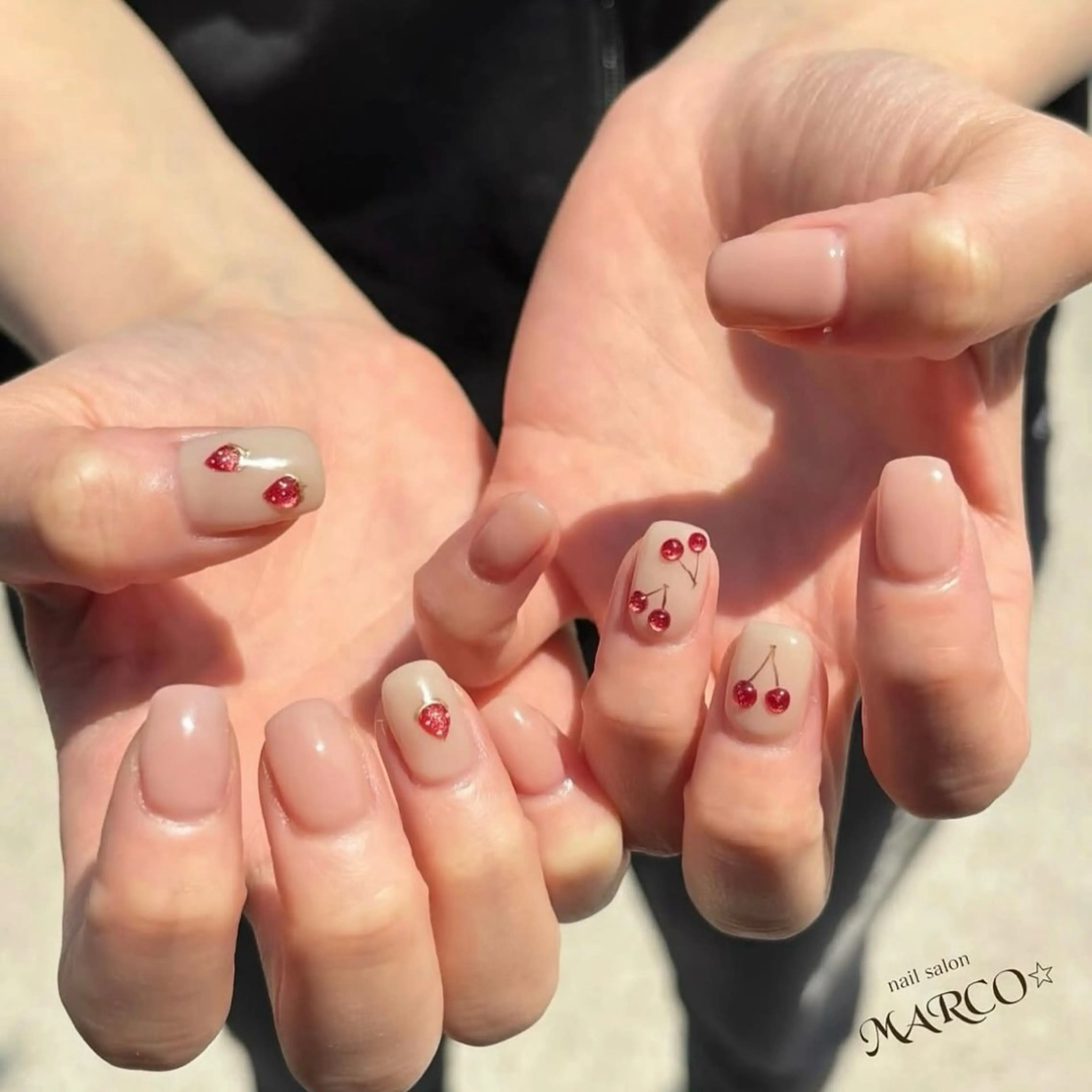 ネイル ハンドネイル HIDAKA RENAのネイルデザイン