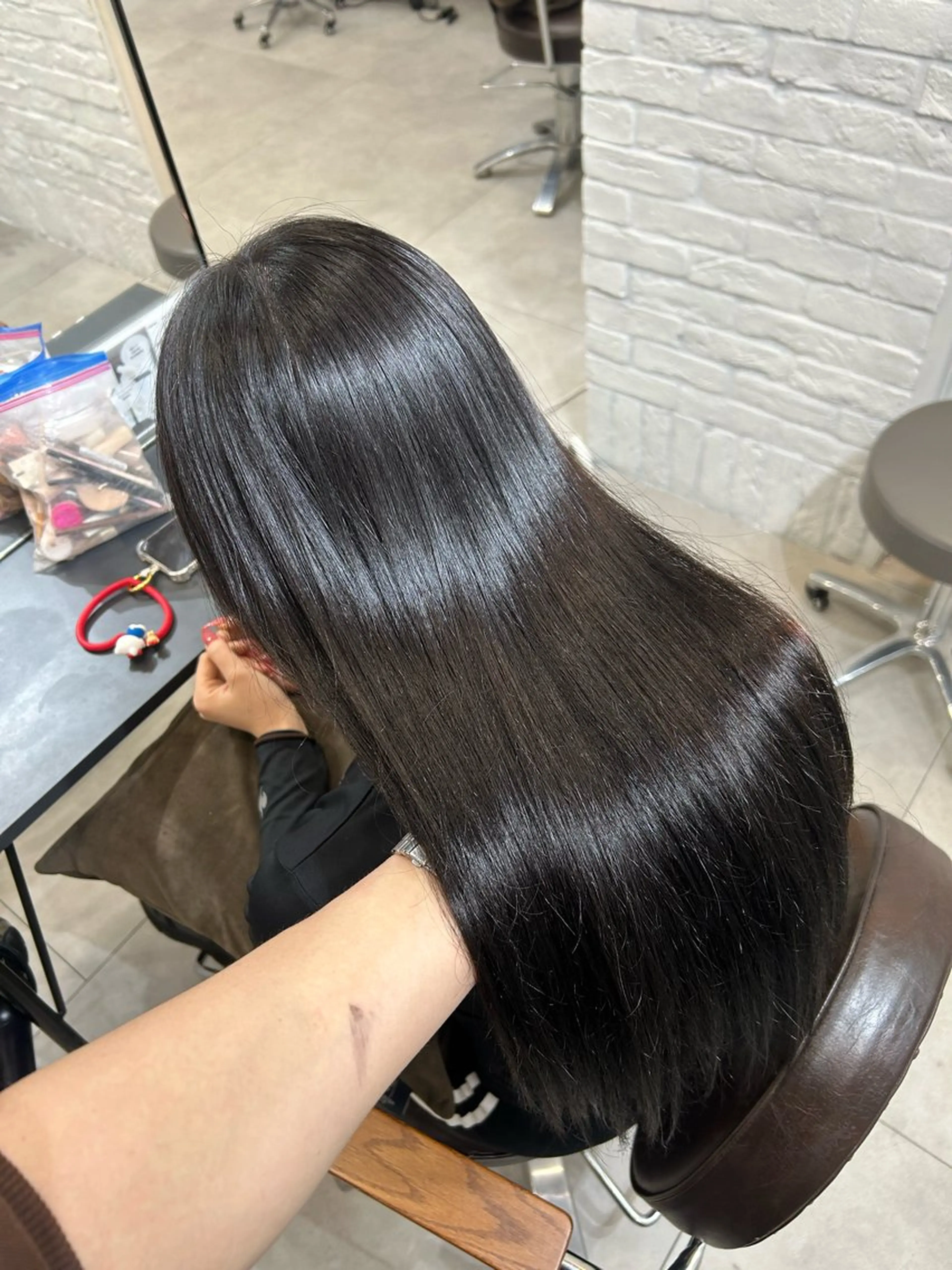 ロング カラー カット ヘアカラー 縮毛矯正 小澤 一稀のヘアスタイル