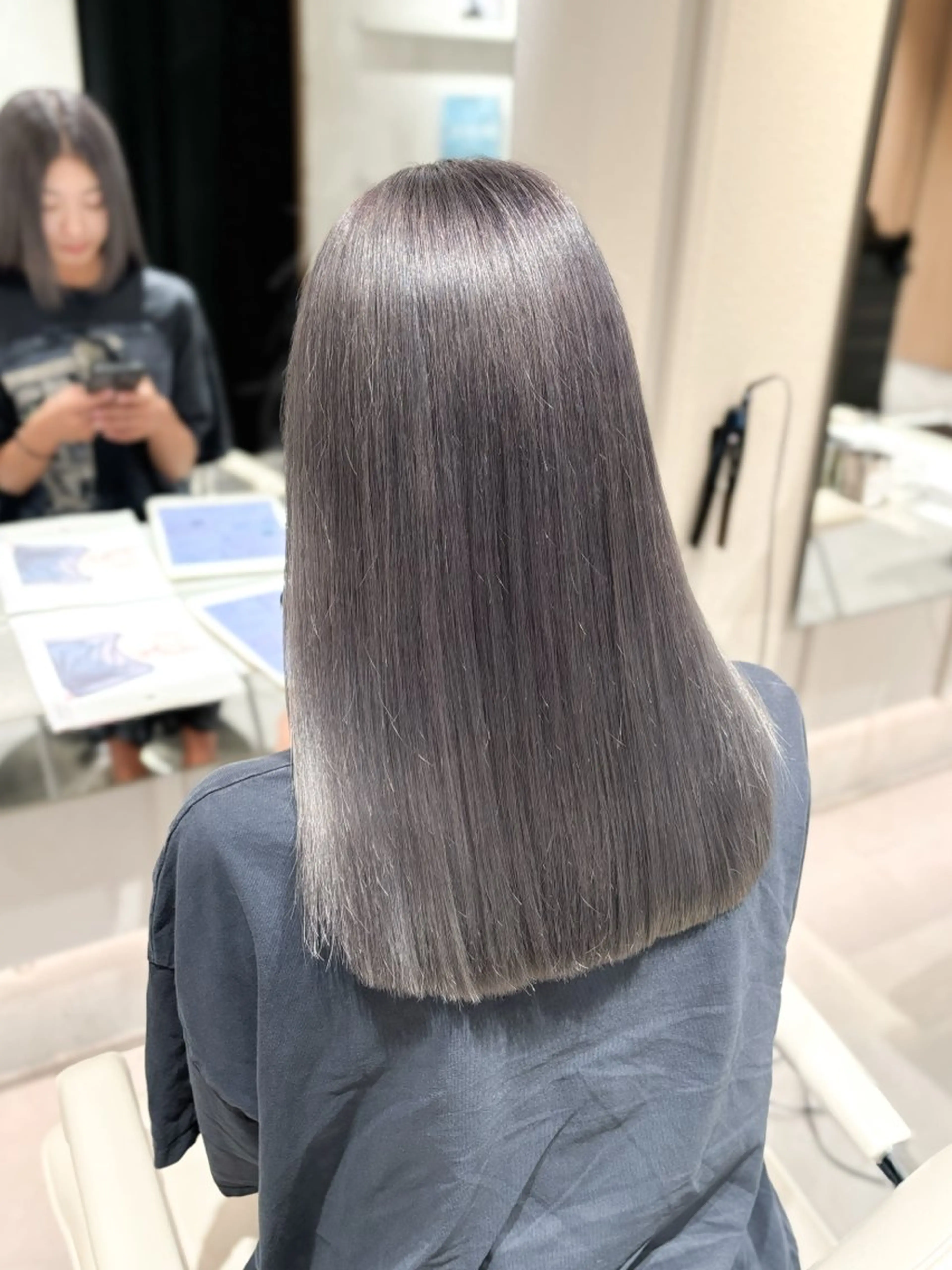 ロング カラー ヘアカラー トリートメント 艶髪ハイトーン/ レイヤー/yuiのヘアスタイル