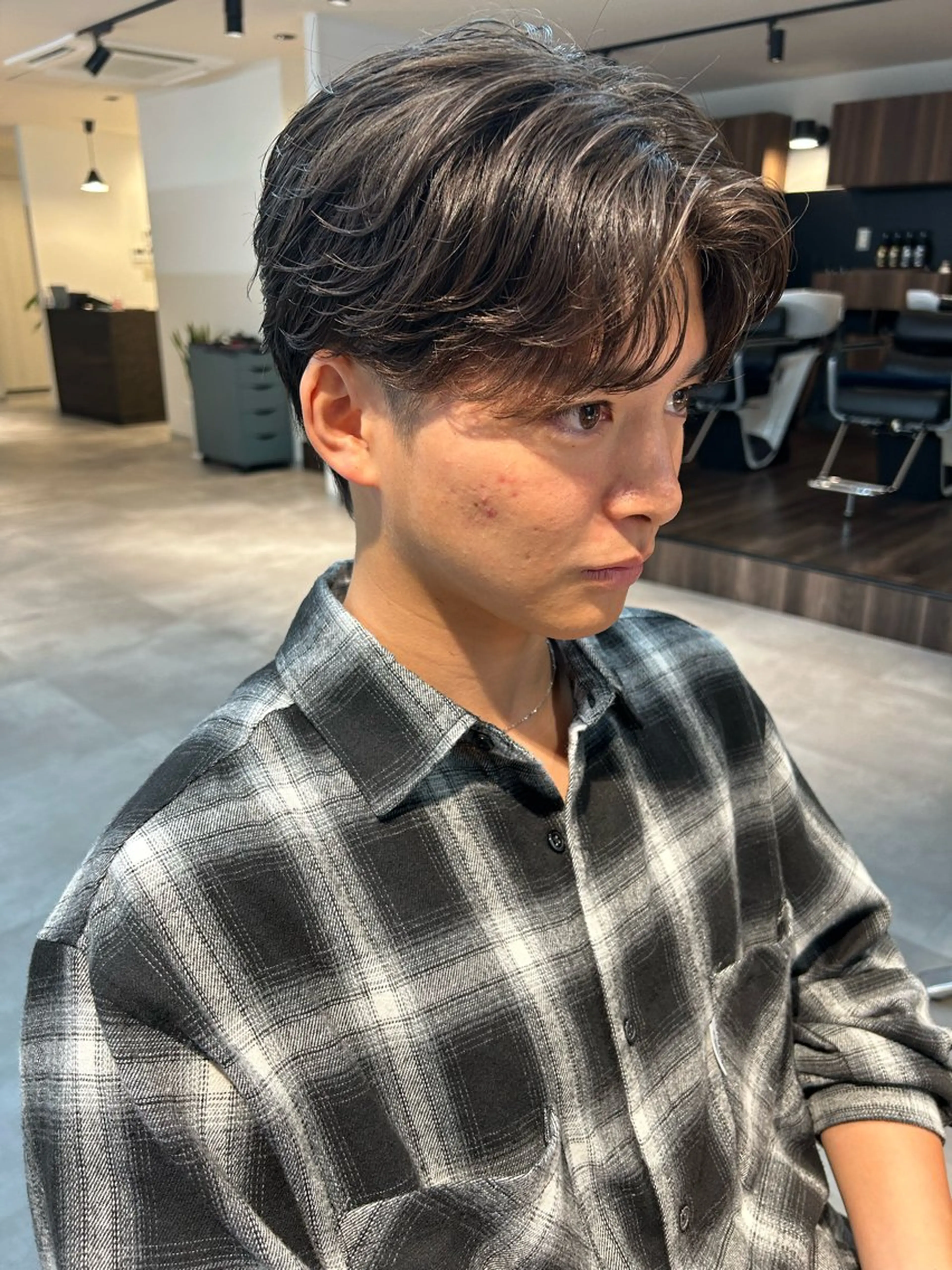 パーマ メンズ フェザーパーマ メンズパーマ カット パーマ フェザーパーマ/短髪 /メンズカット/保立のヘアスタイル