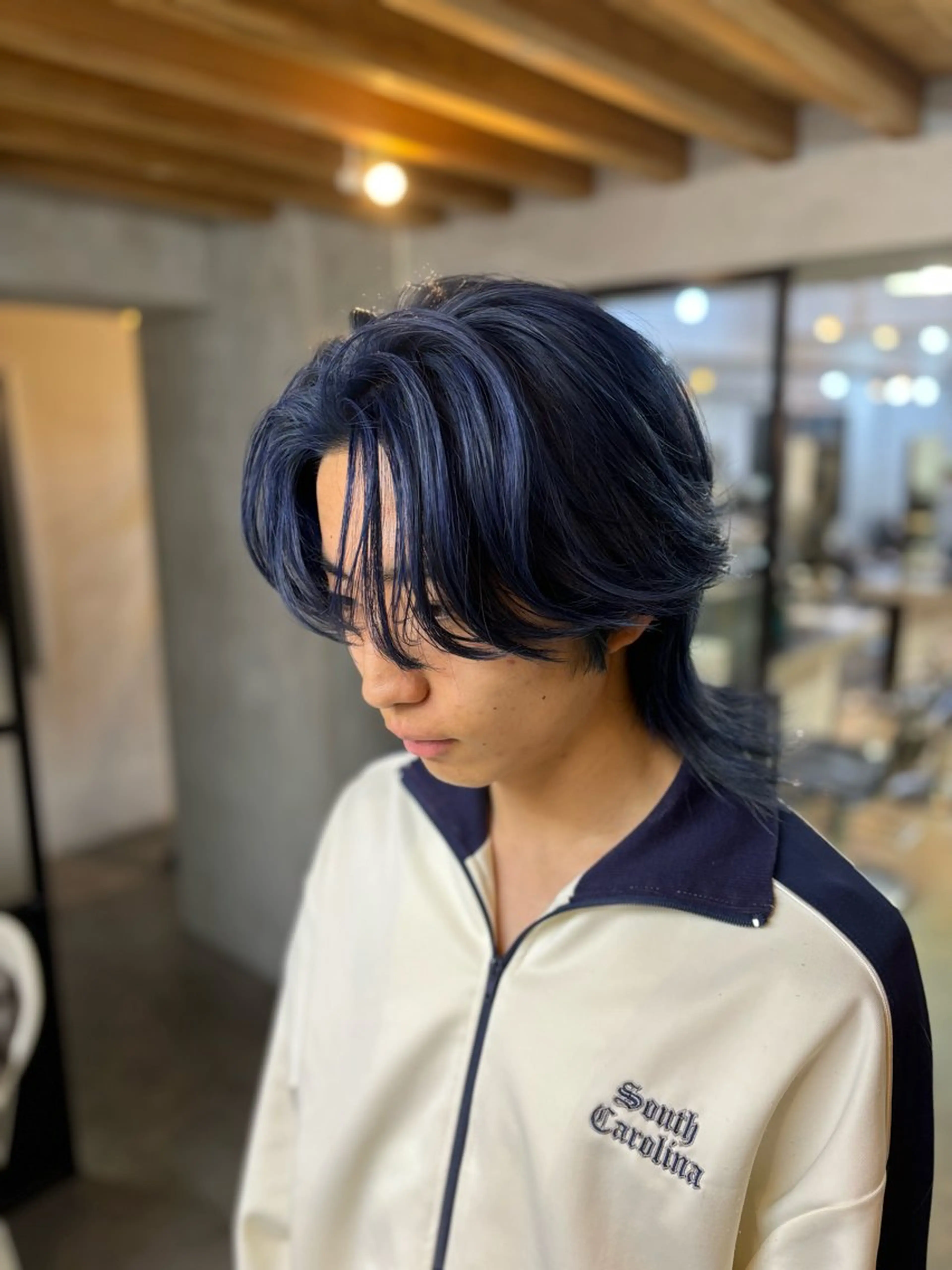 カラー メンズ 飯田 晟恭のヘアスタイル