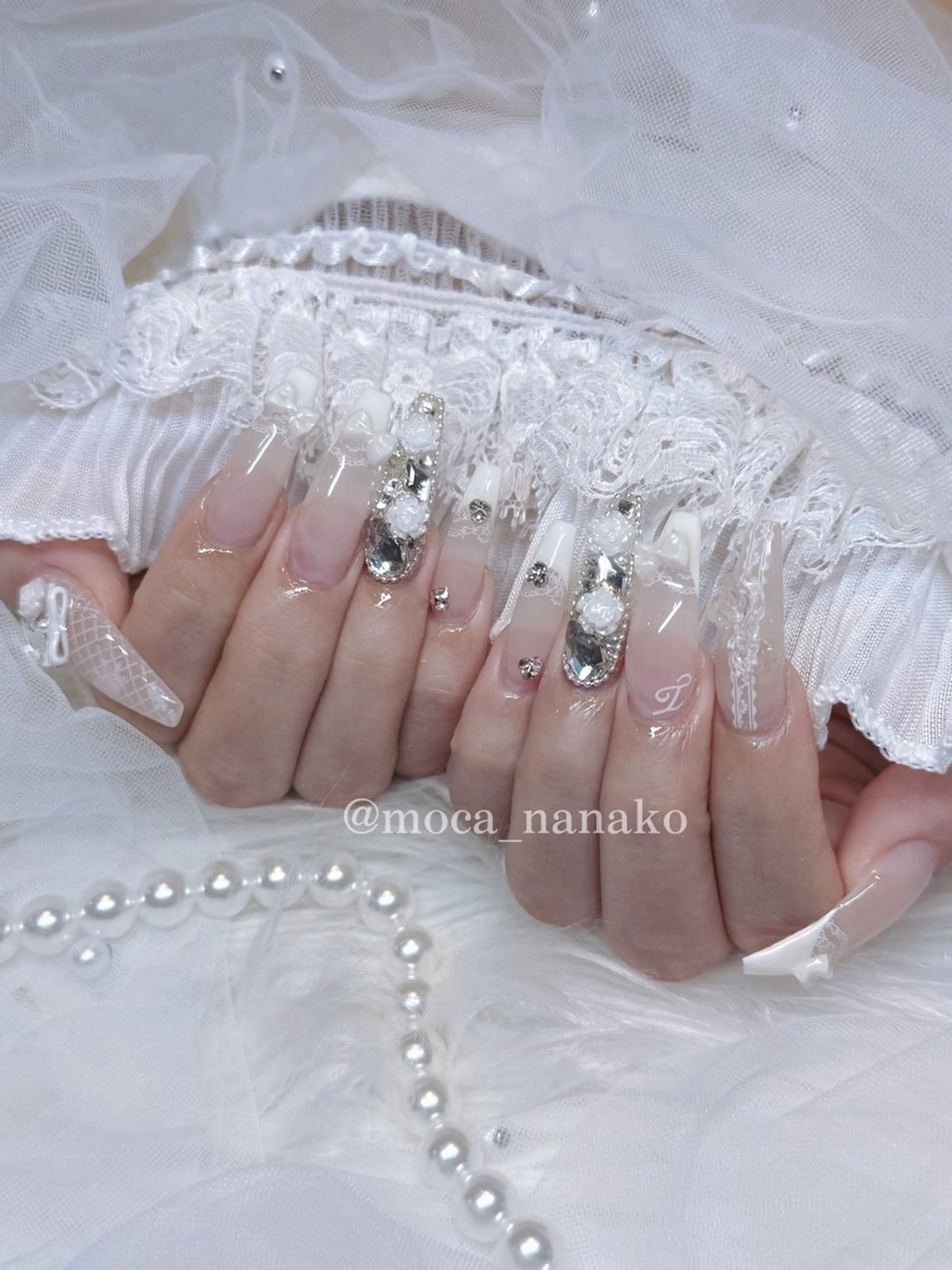 🎀10本アート🎀【オフ・ケア込み】キラキラ.オタク.フレンチガーリー💍の写真