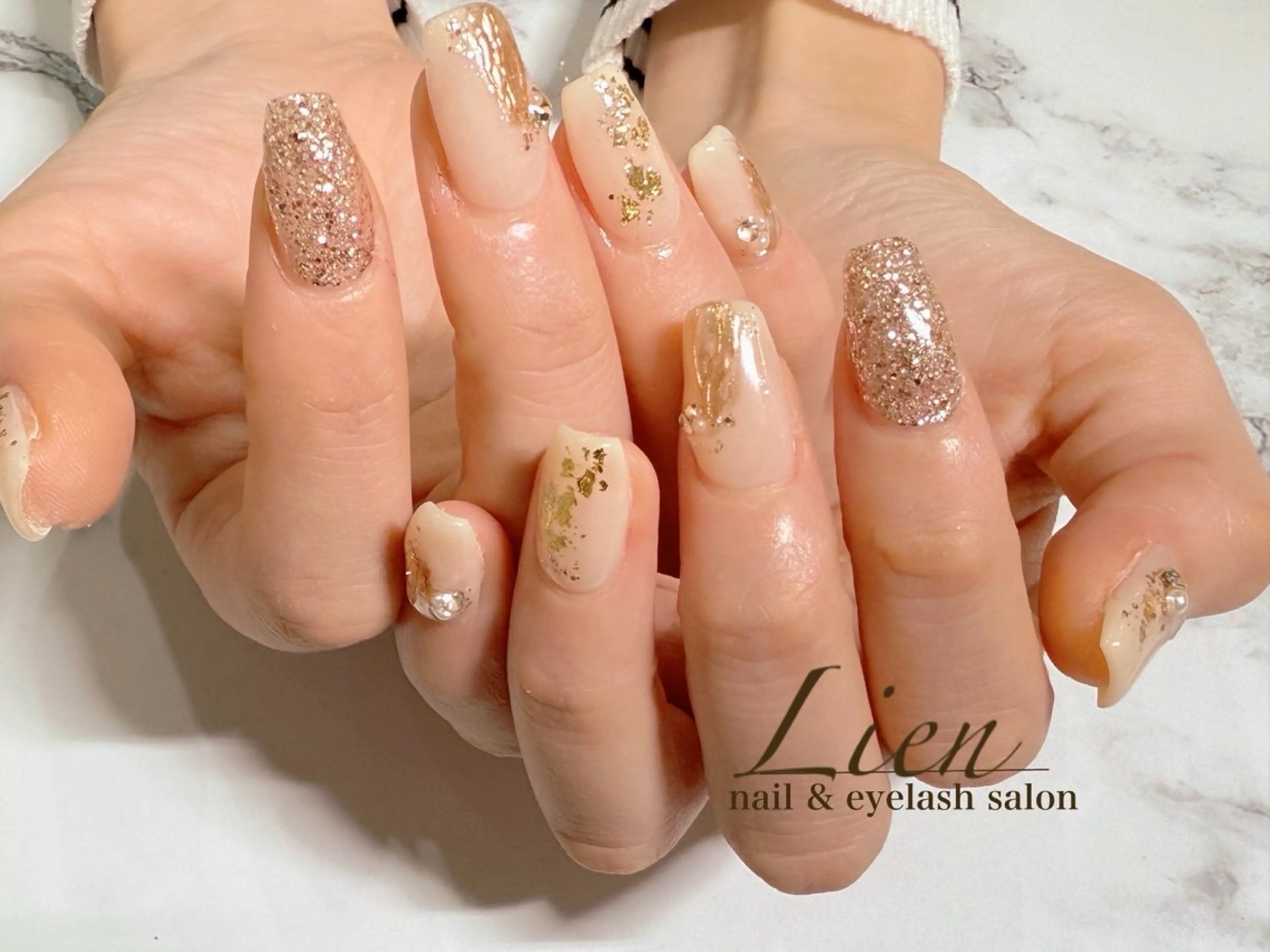 ネイル 長さ出し フットネイル フレンチネイル ジェルネイル ガラスフレンチ ハンドネイル Lien（リアン） 銀座駅6分のネイルデザイン