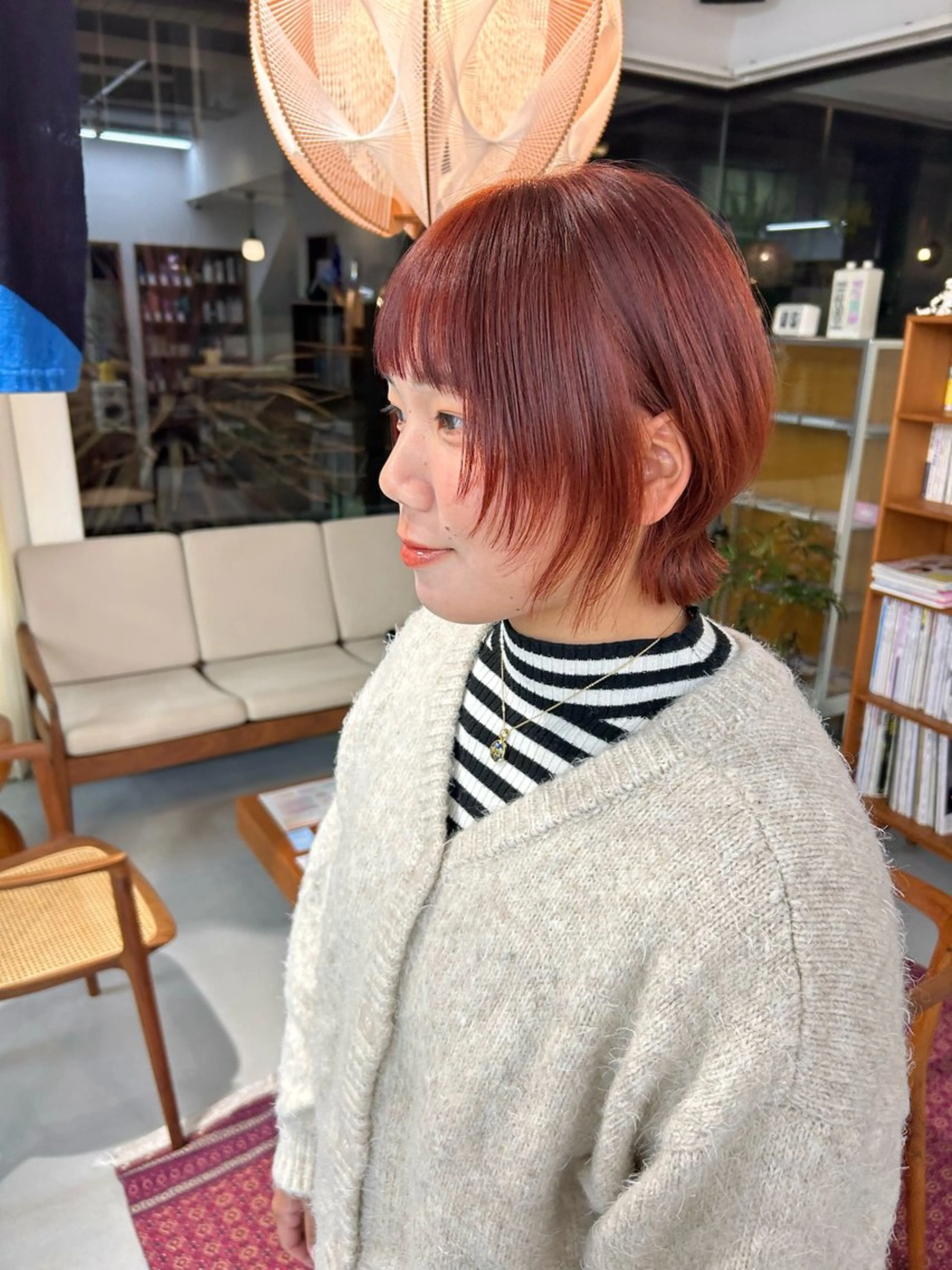 ショート カラー ブリーチ ダブルカラー ブリーチなしカラー ショートヘア ウルフカット 藤原 あかりのヘアスタイル
