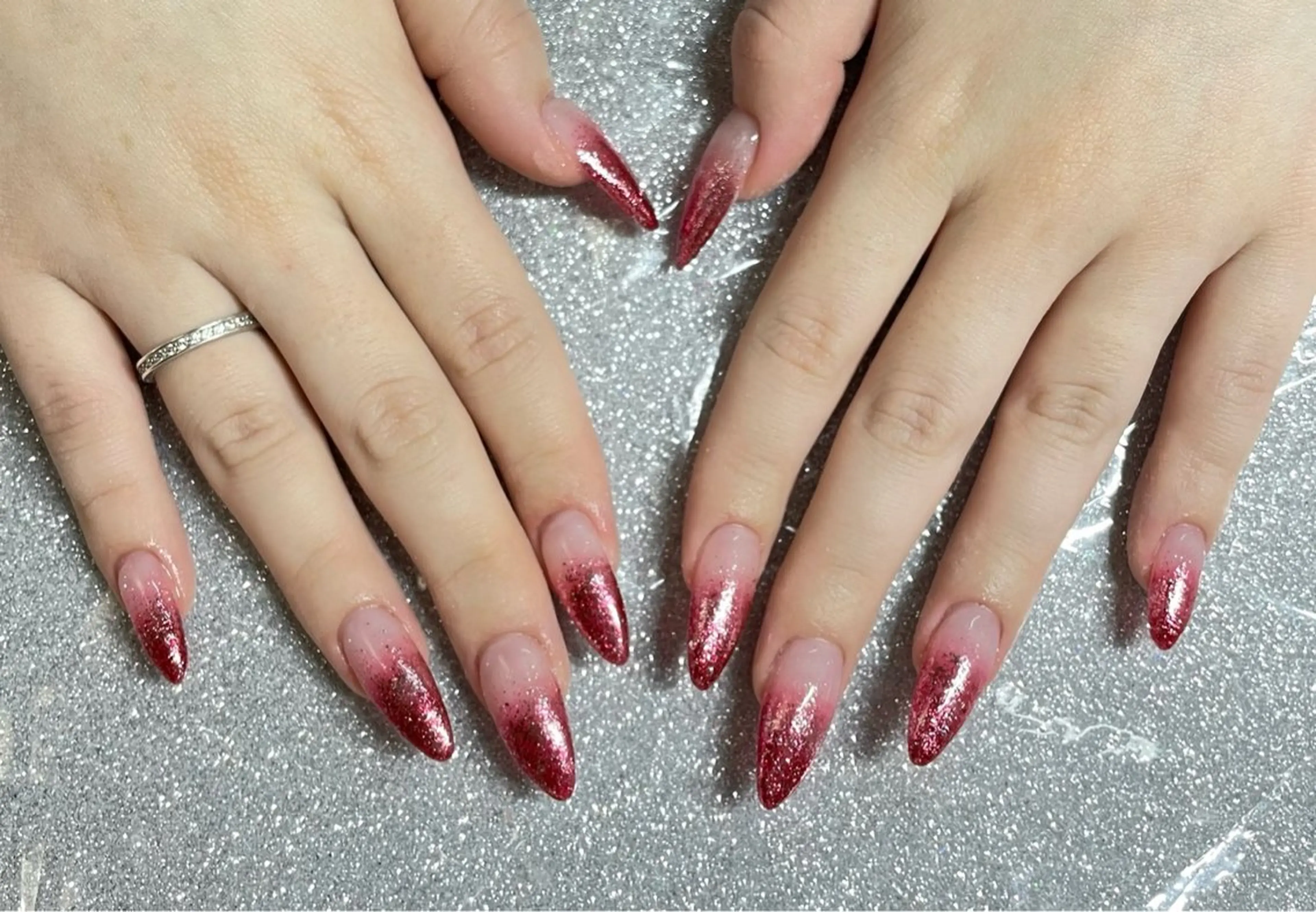 ネイル VIERU YURIのネイルデザイン