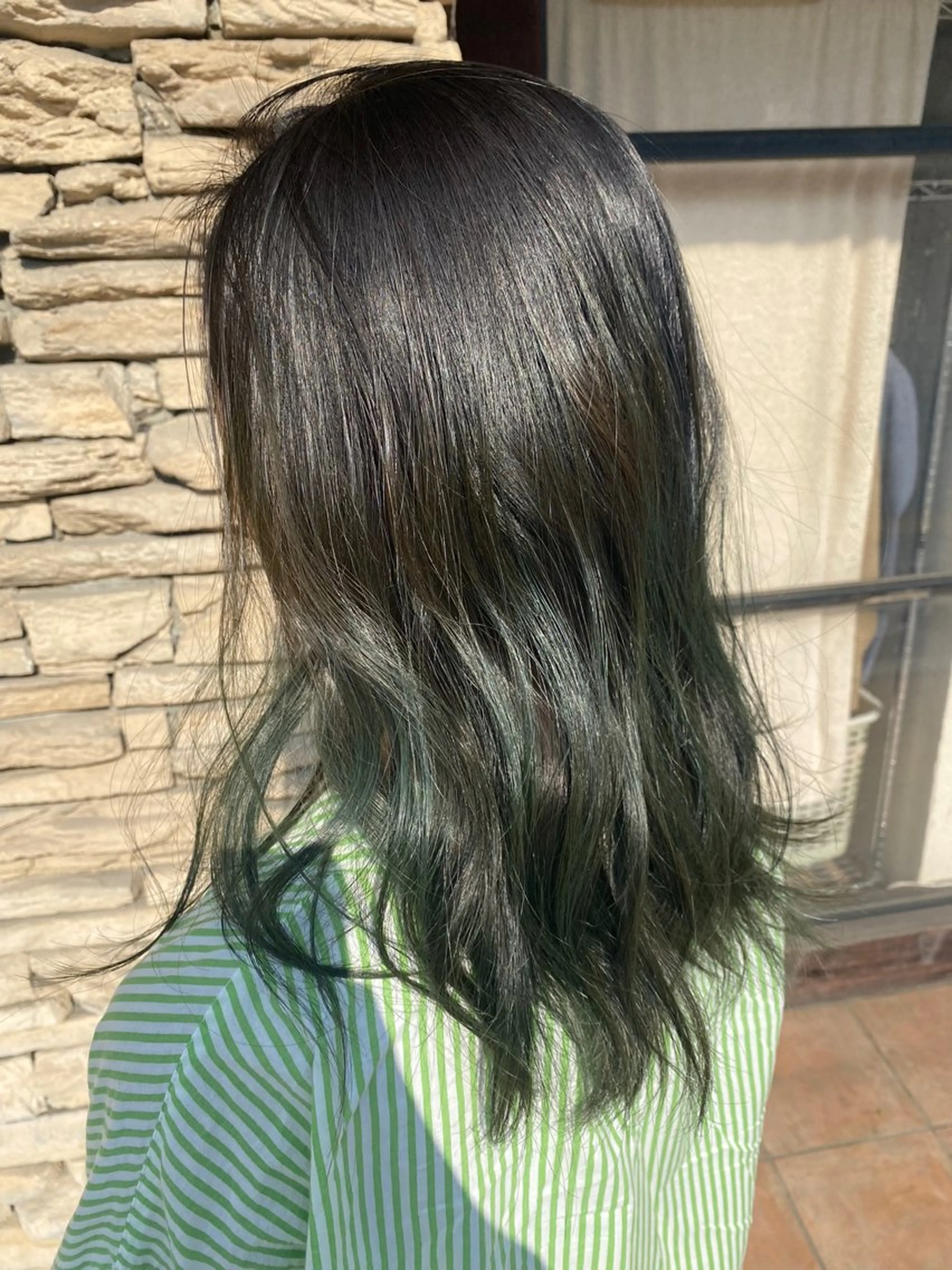 セミロング Lee 天王寺所属・Lee 天王寺 響のヘアスタイル