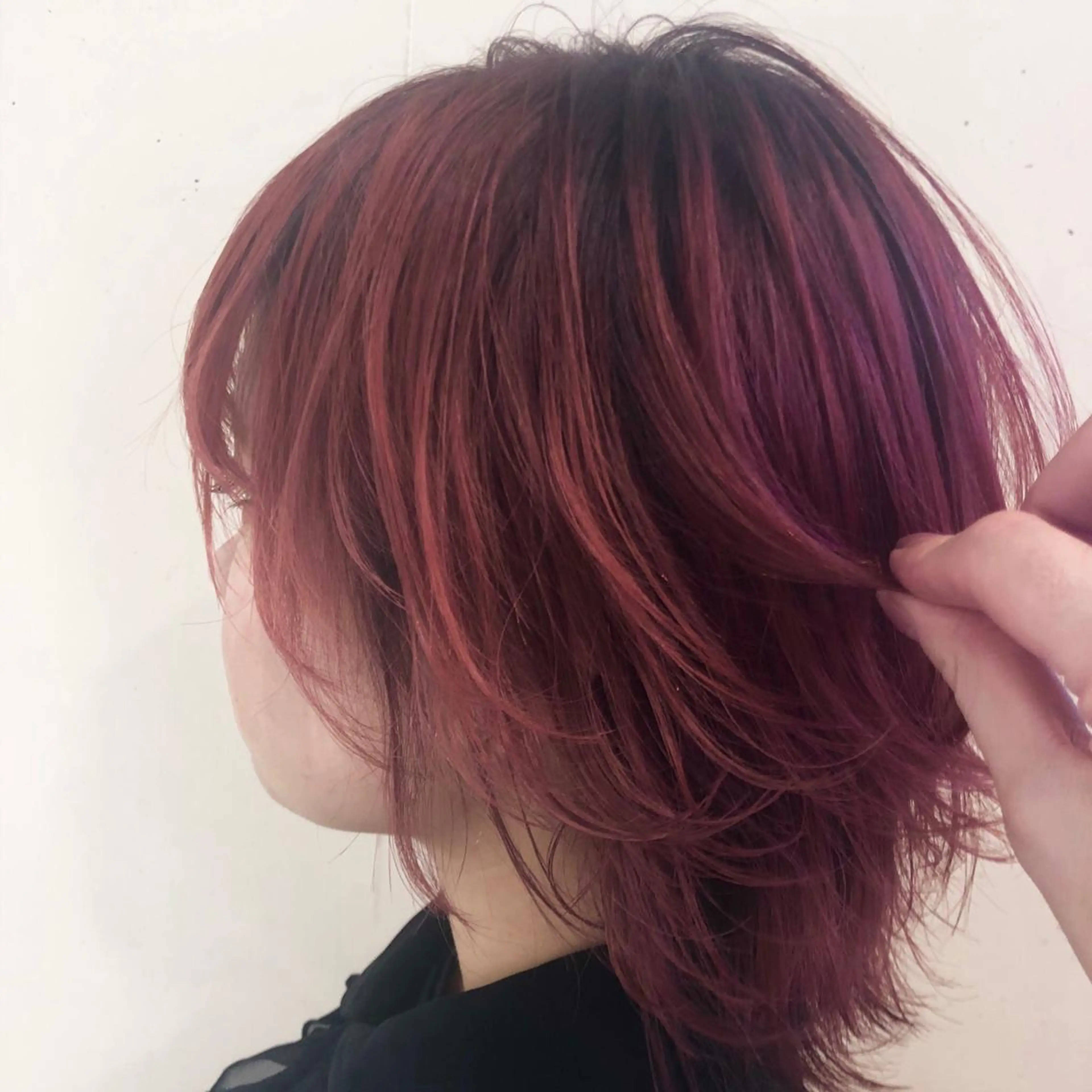 ミディアム カラー パーマ ヘアアレンジ バレイヤージュ ブリーチ ハイライトカラー ハイトーンカラー レッドカラー 【ツヤ髪美容師】 ツダケイスケのヘアスタイル
