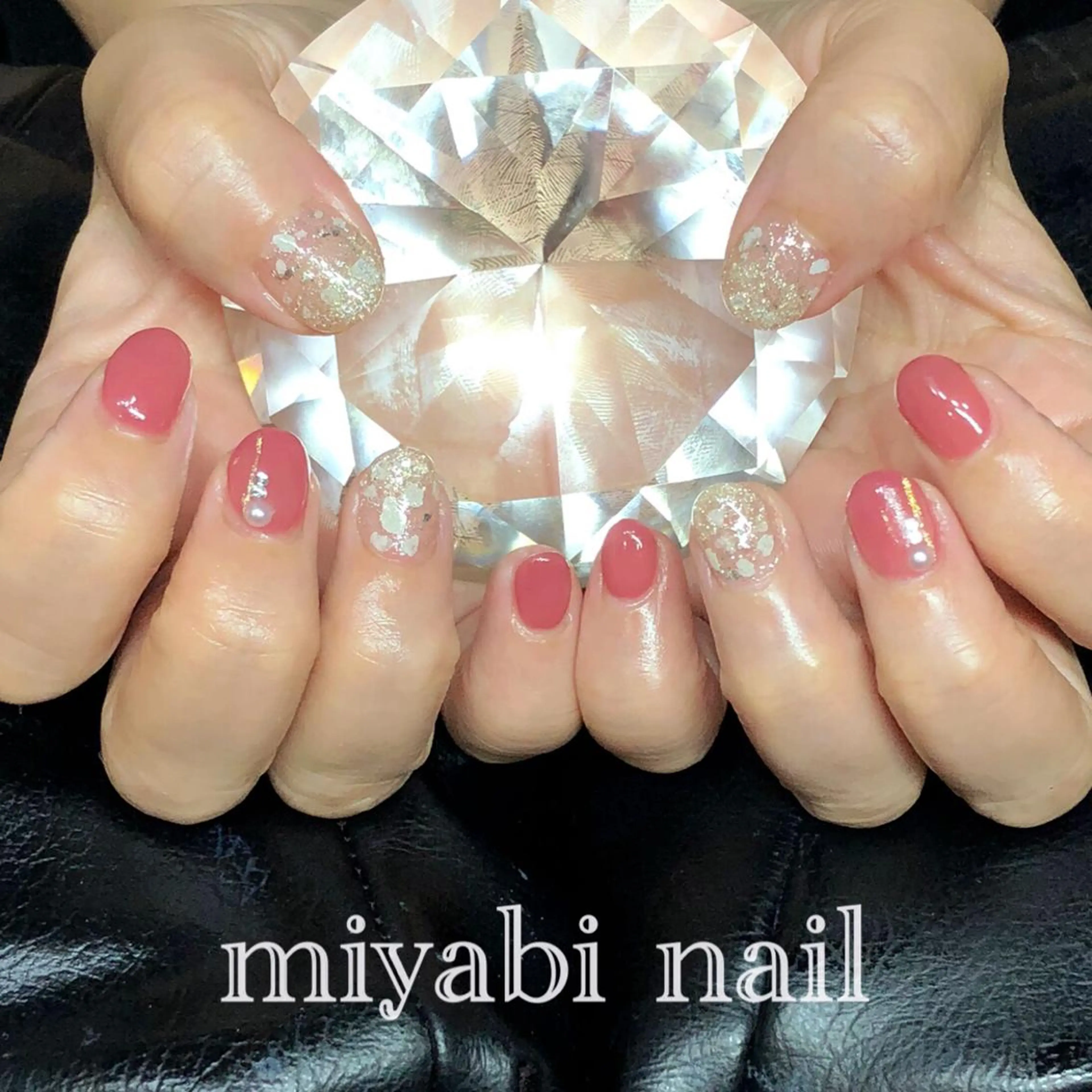 ネイル キラキラネイル ラメ(グリッター) 持ち込み ピンク ホワイト ハンドネイル miyabi nail 桂川駅近くのネイルデザイン