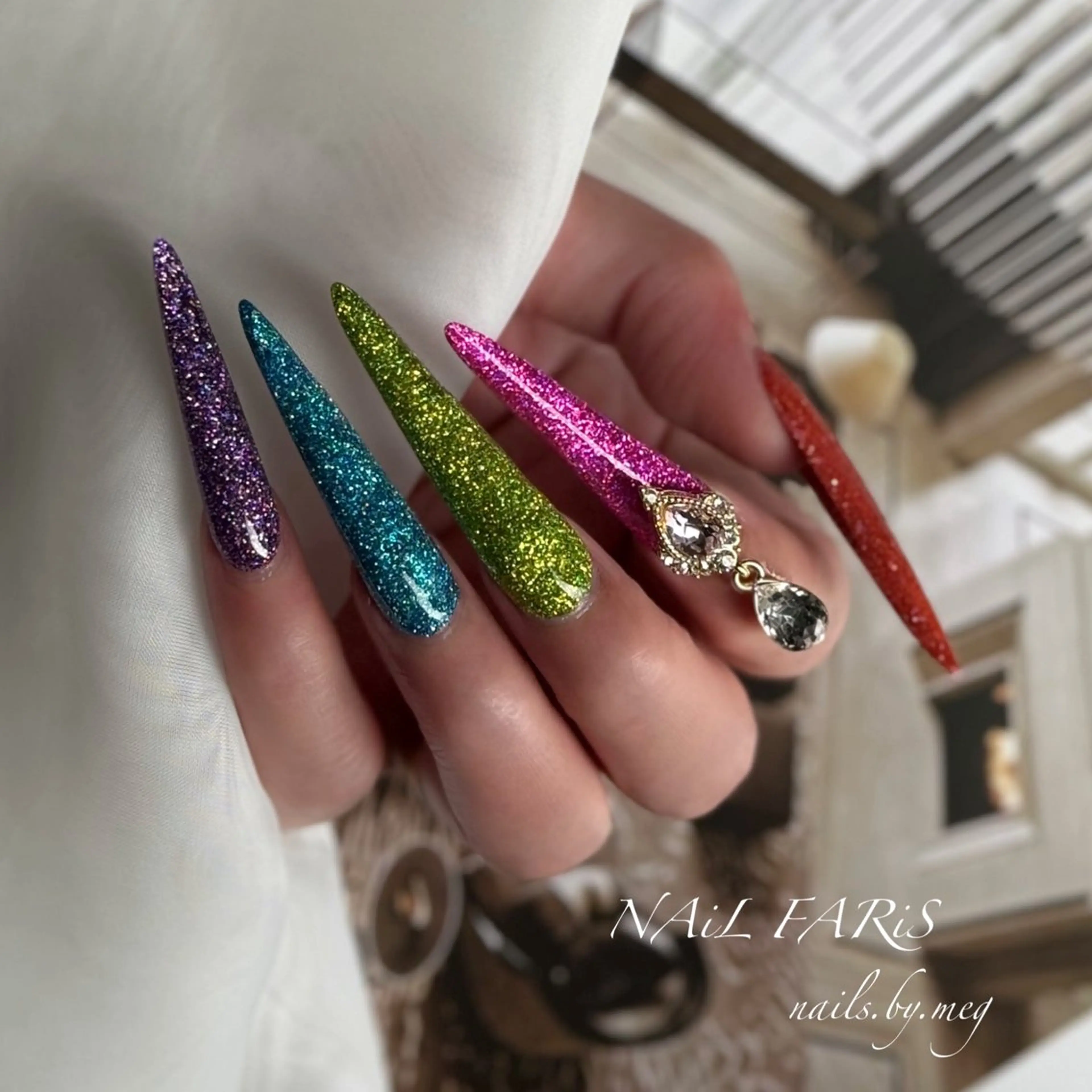 ネイル ロングネイル NAiL FARiS Megのネイルデザイン