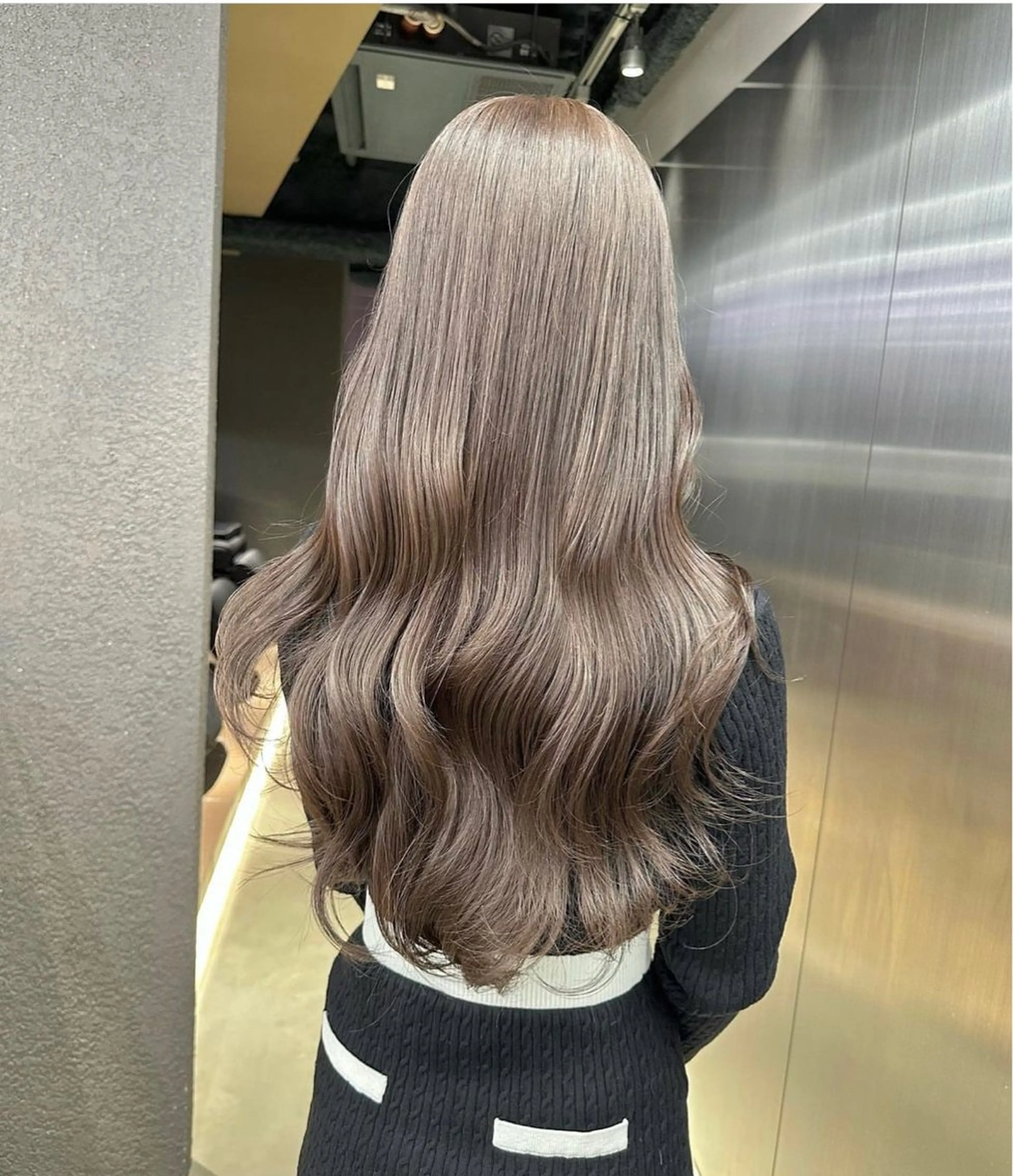 【平日限定】ダブルカラー＋うる艶トリートメントの写真