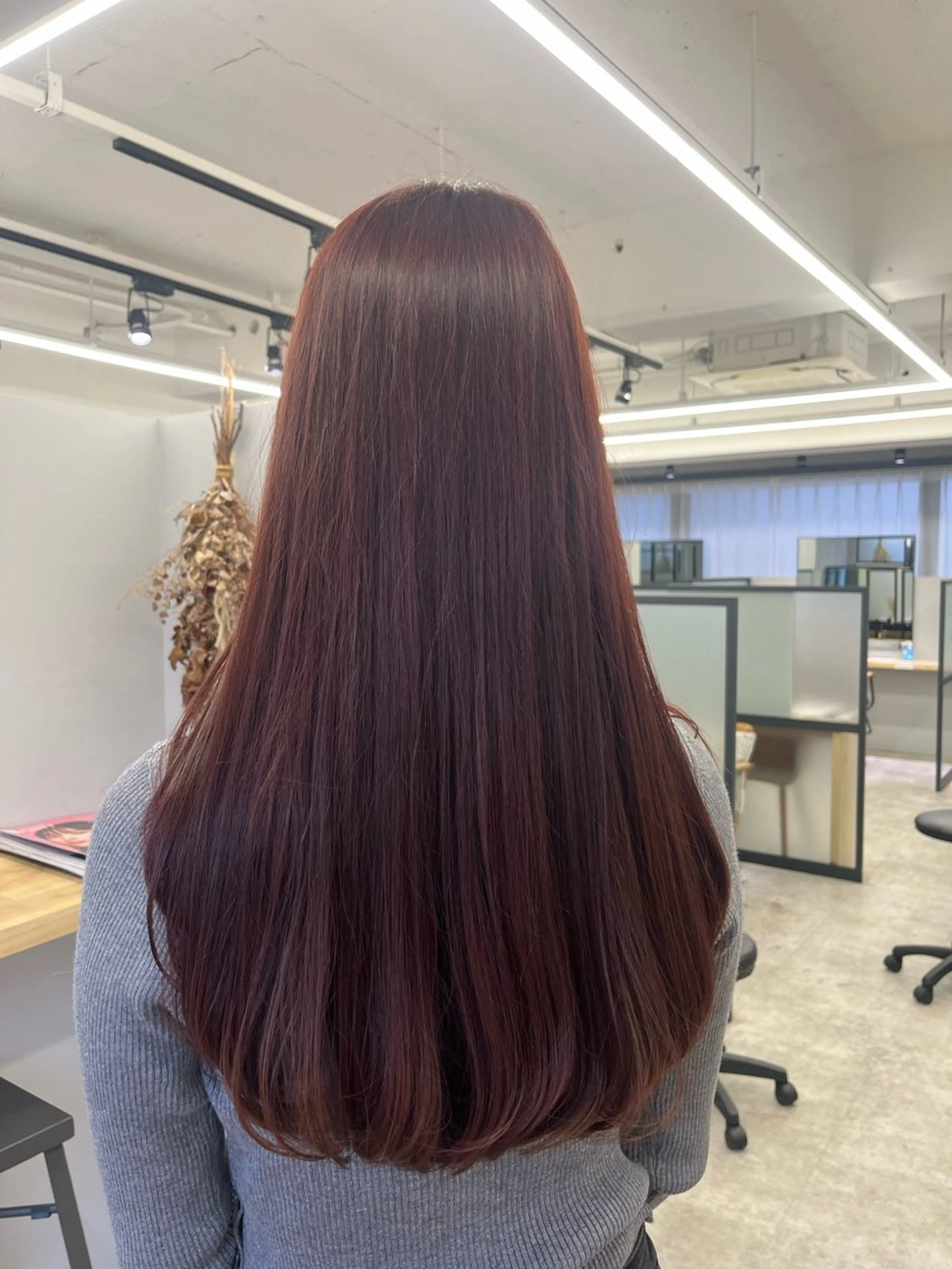 ロング 木寺 樹莉のヘアスタイル