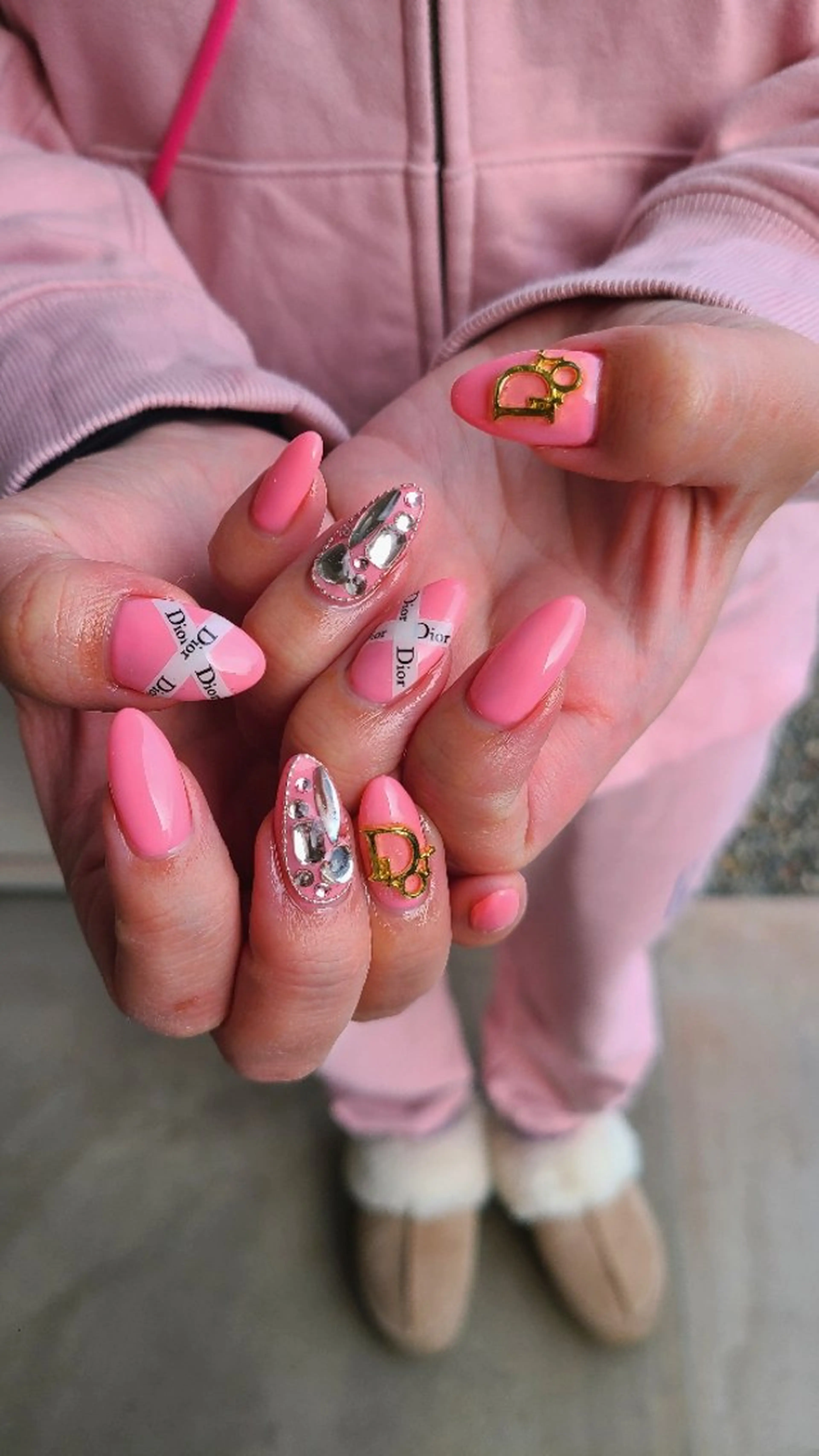 ネイル and Nのネイルデザイン