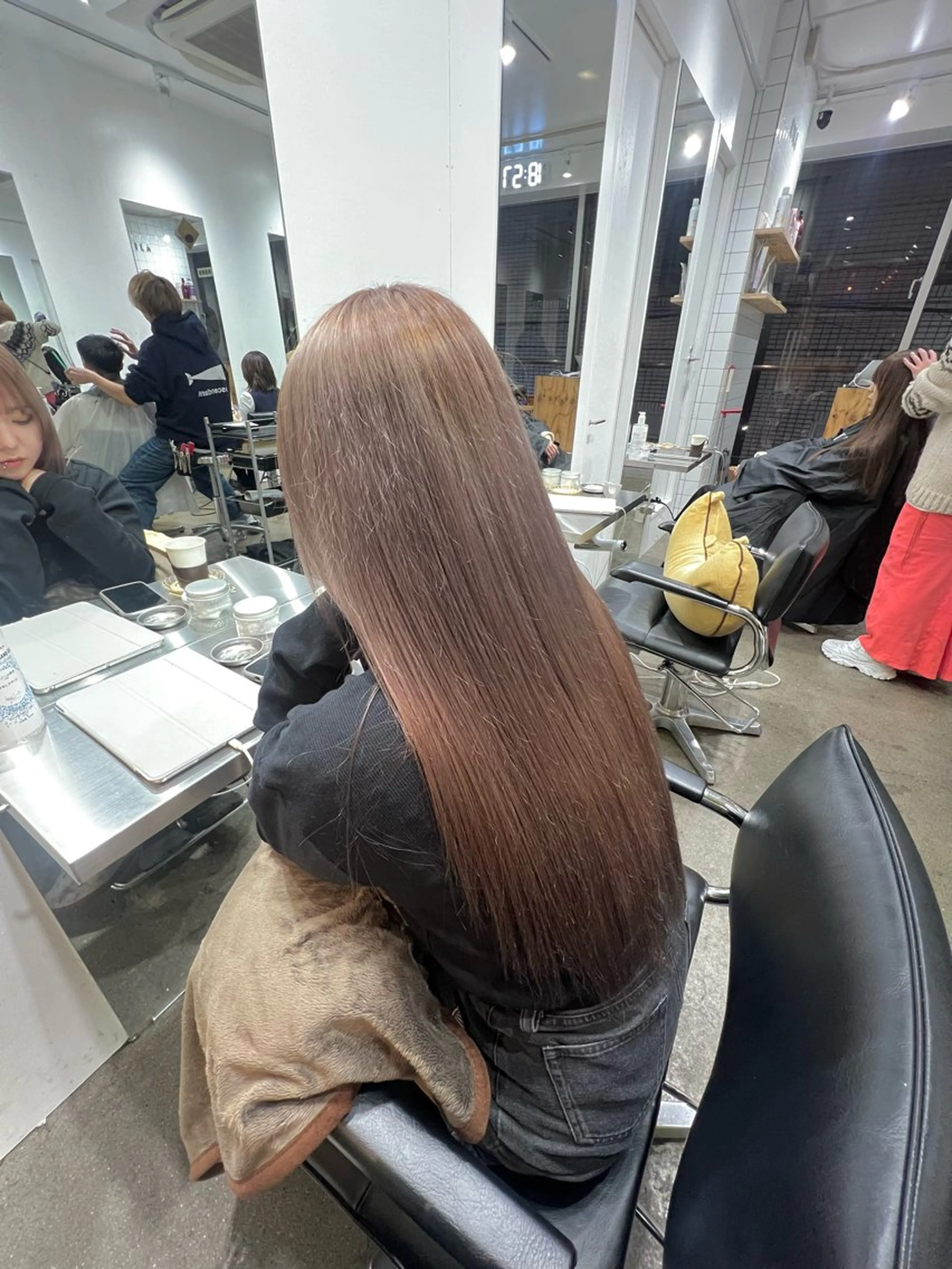 ロング パーマ 縮毛矯正 ✨髪質改善矯正× ブリーチ✨YU-KIのヘアスタイル