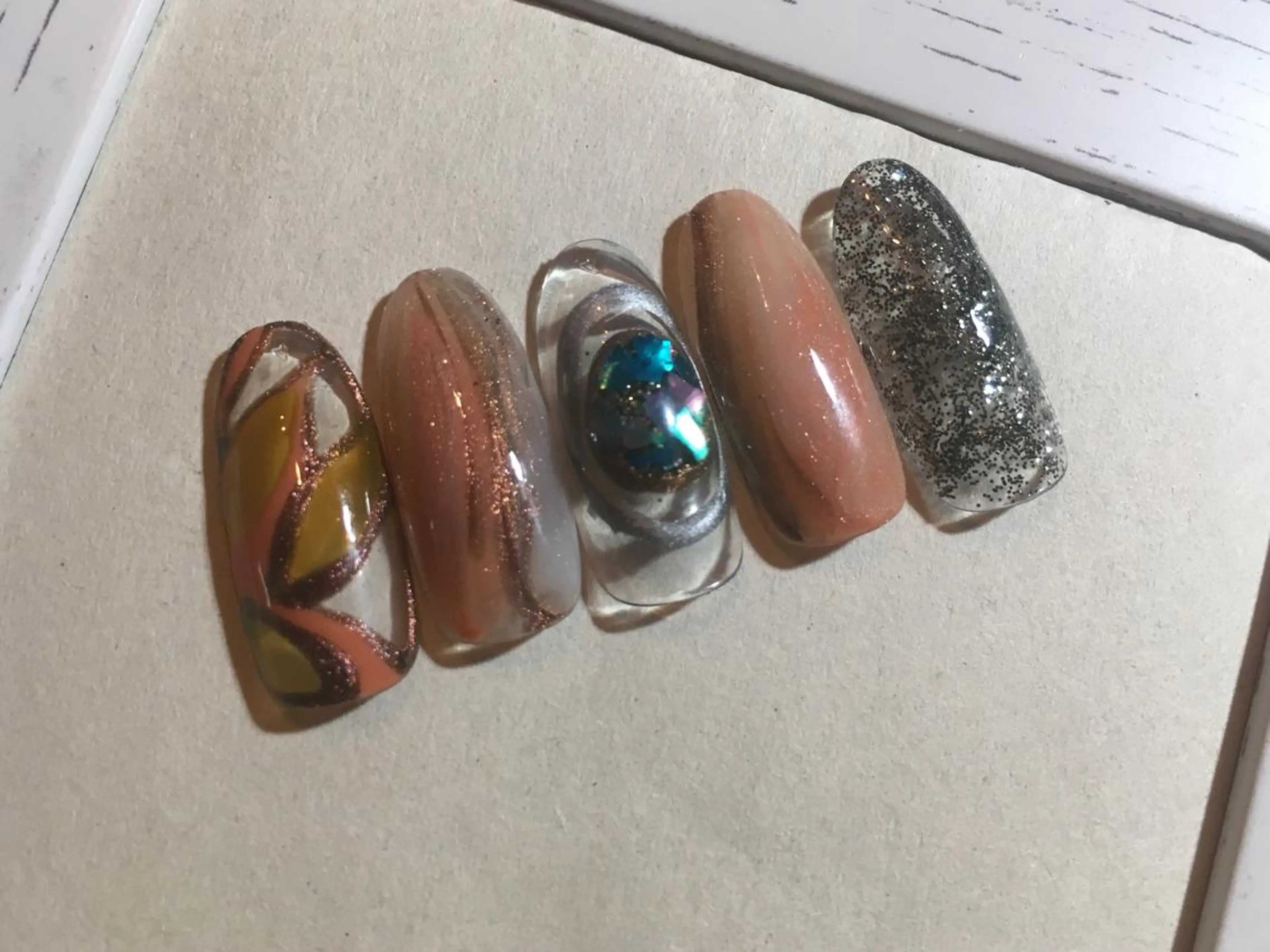 ネイル 古川 里美のネイルデザイン