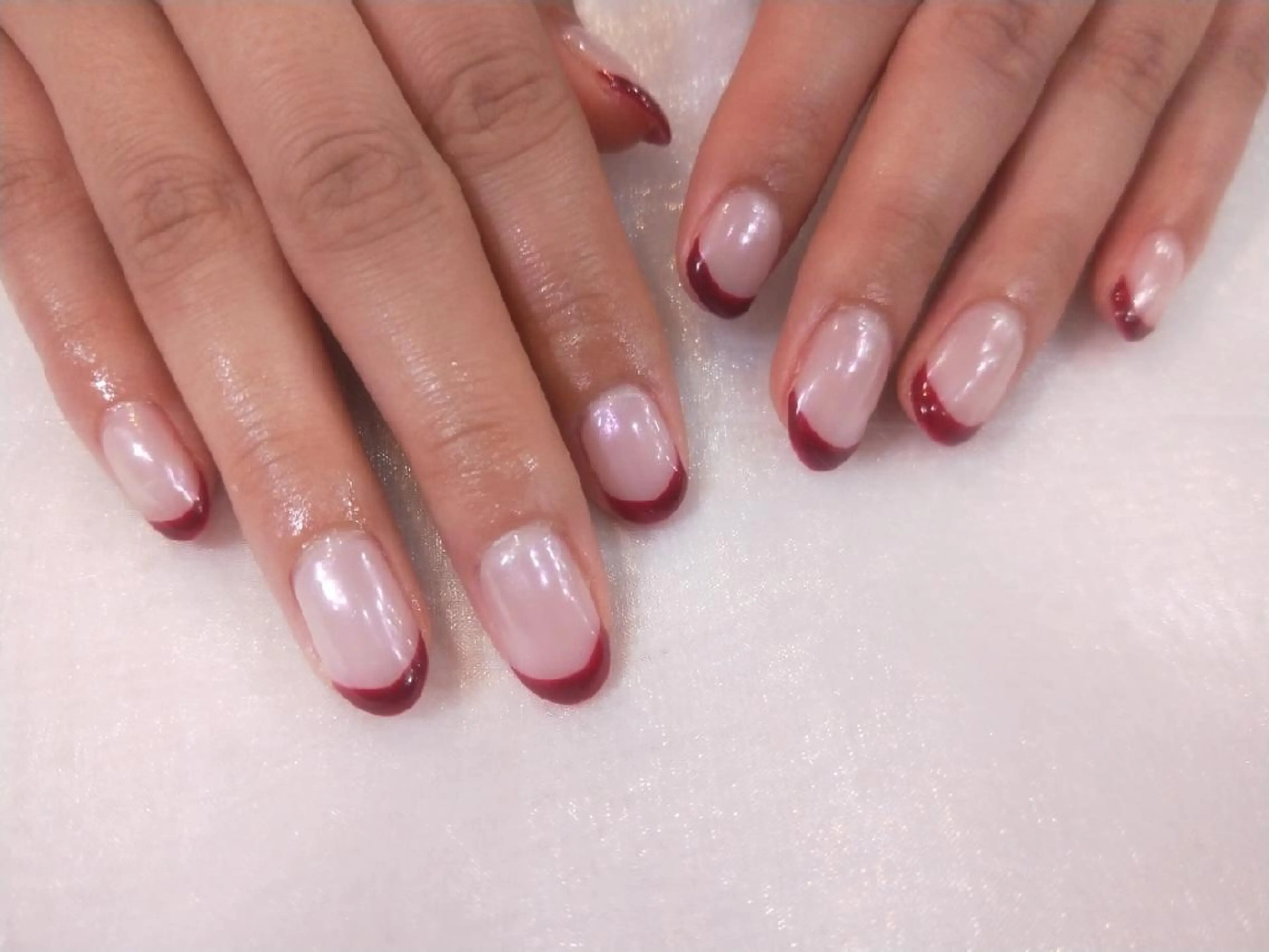 ネイル ハンドネイル ハンドケア R'well所属・はばすみれ🎀ﾈｲﾙ 光ﾌｪｲｼｬﾙ ﾍｱのネイルデザイン