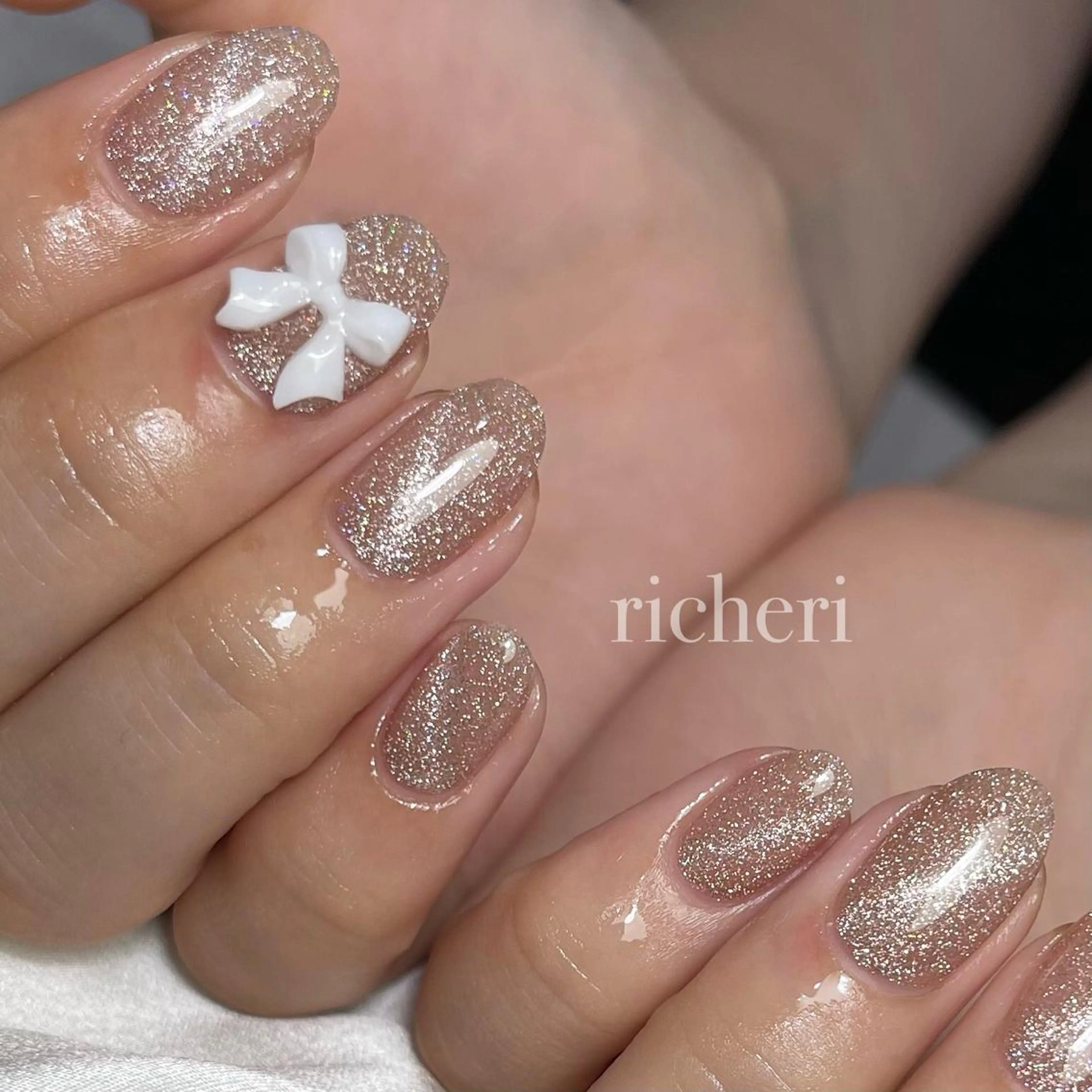 ミディアム ネイル ハンドネイル richeri beautyのエステ・リラクイメージ