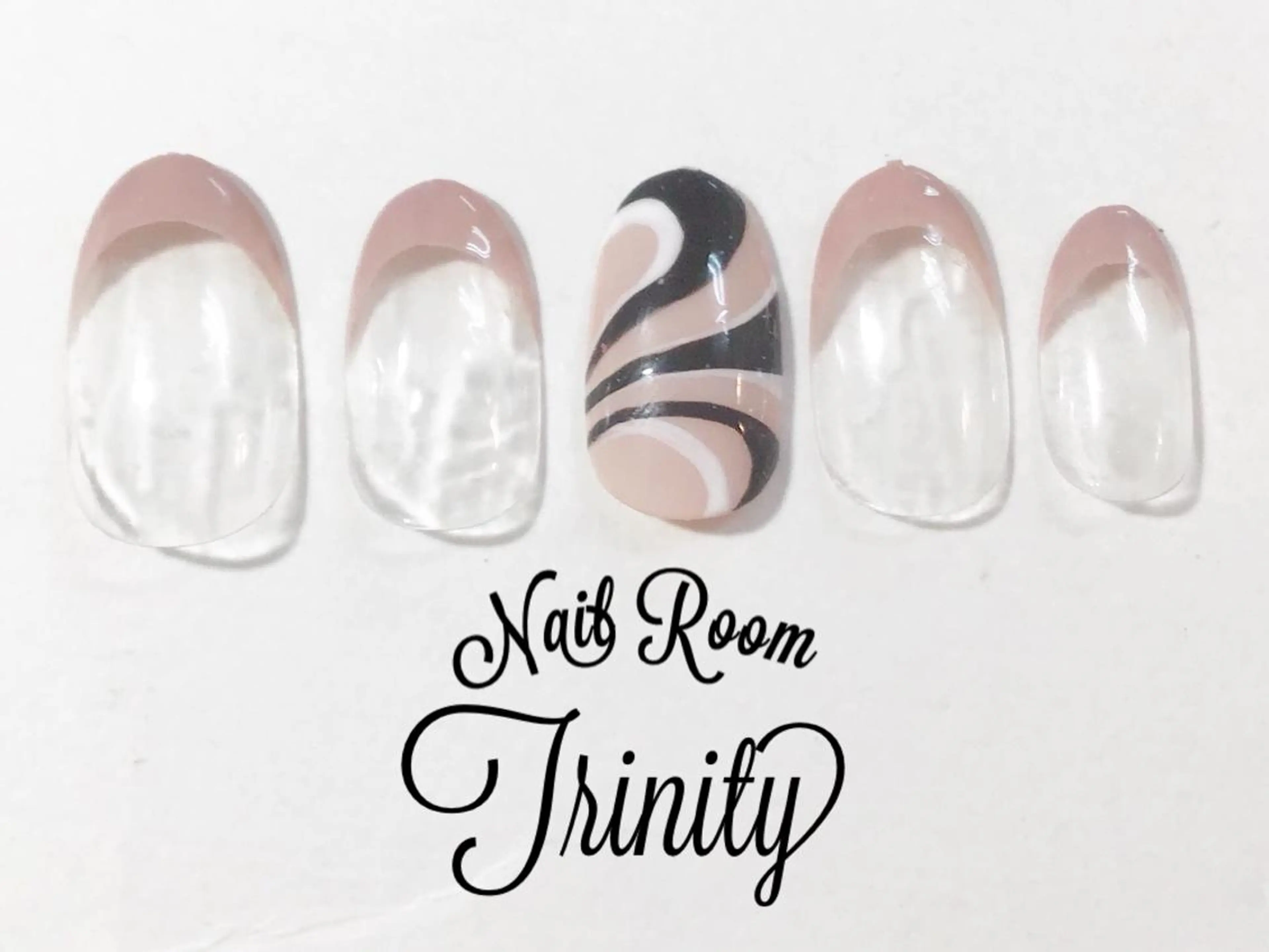 ネイル ハンドネイル Trinity staffのネイルデザイン