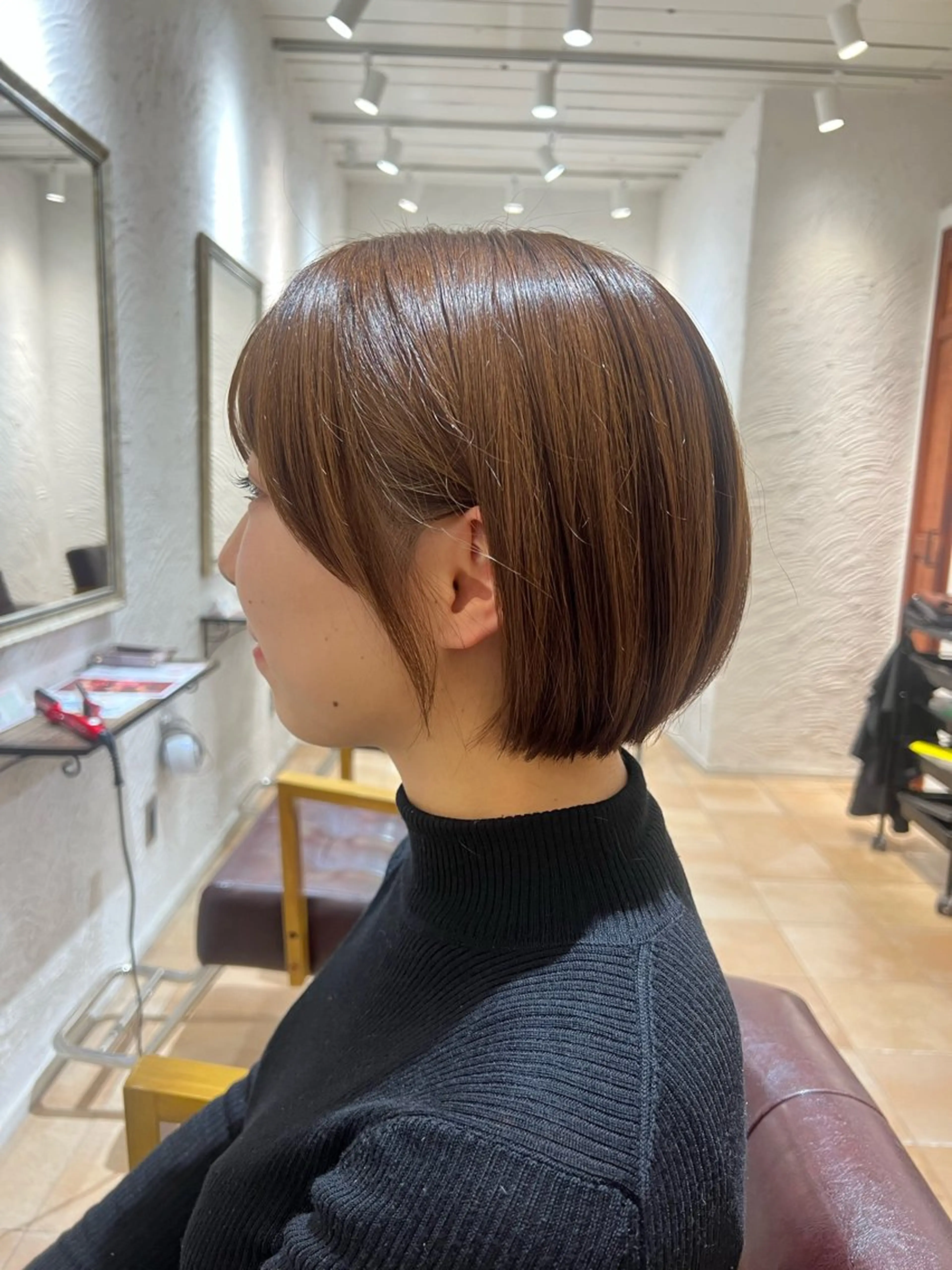 ショート カラー 🥀韓国ヘア🥀 宮津真菜のヘアスタイル