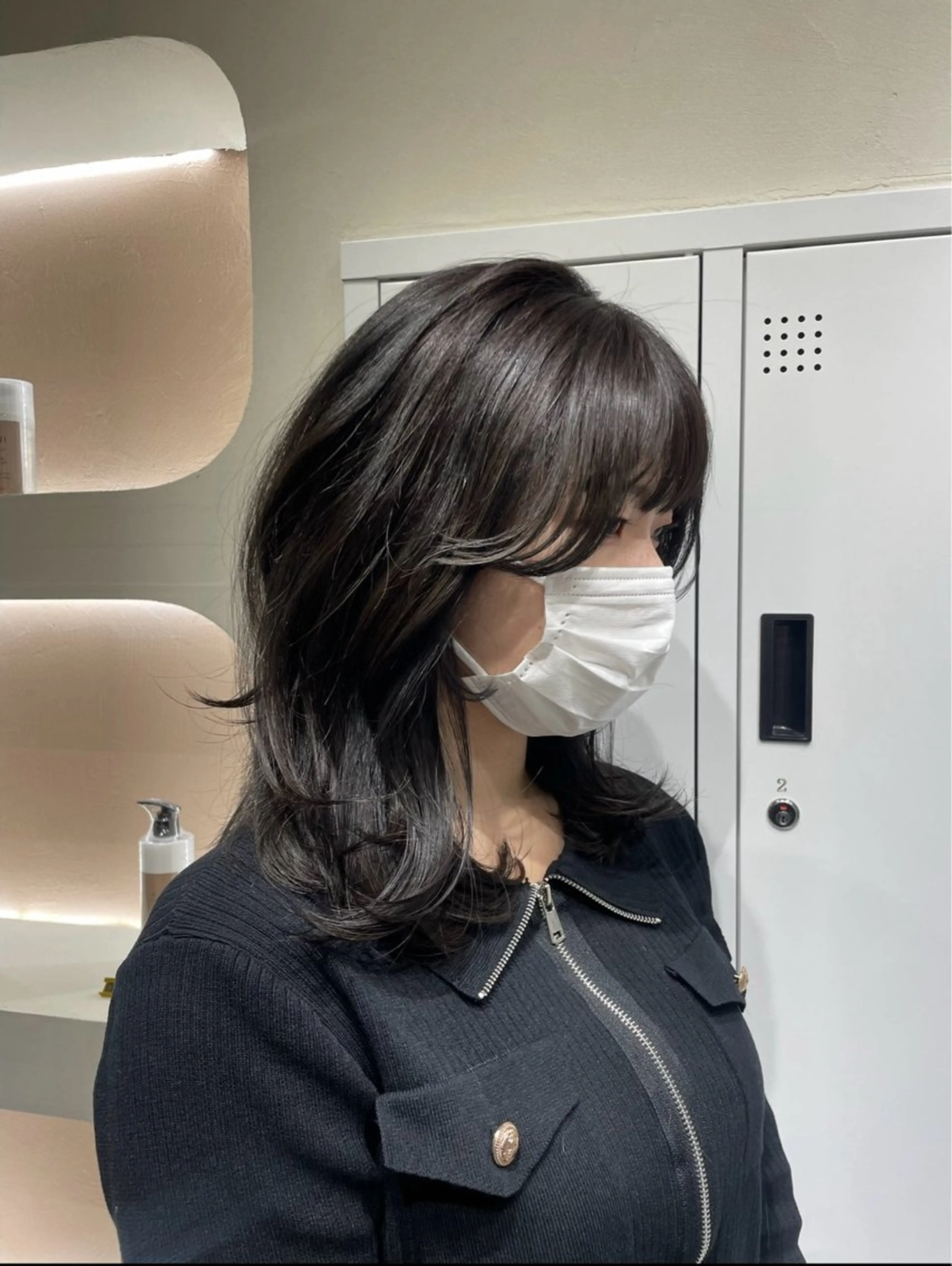 セミロング ワンホンレイヤー 福岡天神RAIRAのヘアスタイル