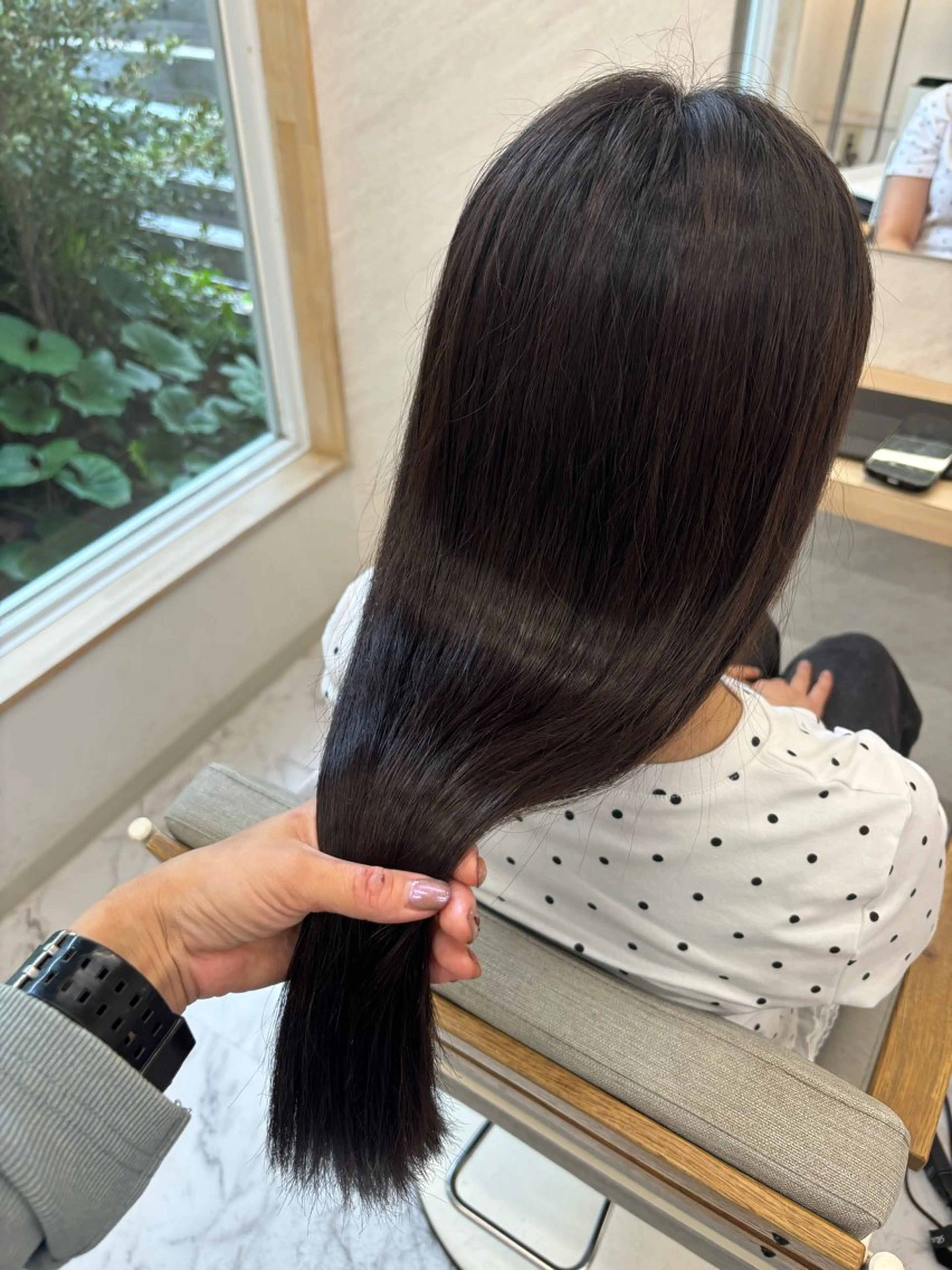 ロング パーマ 縮毛矯正 トリートメント 成瀬 千佳のヘアスタイル